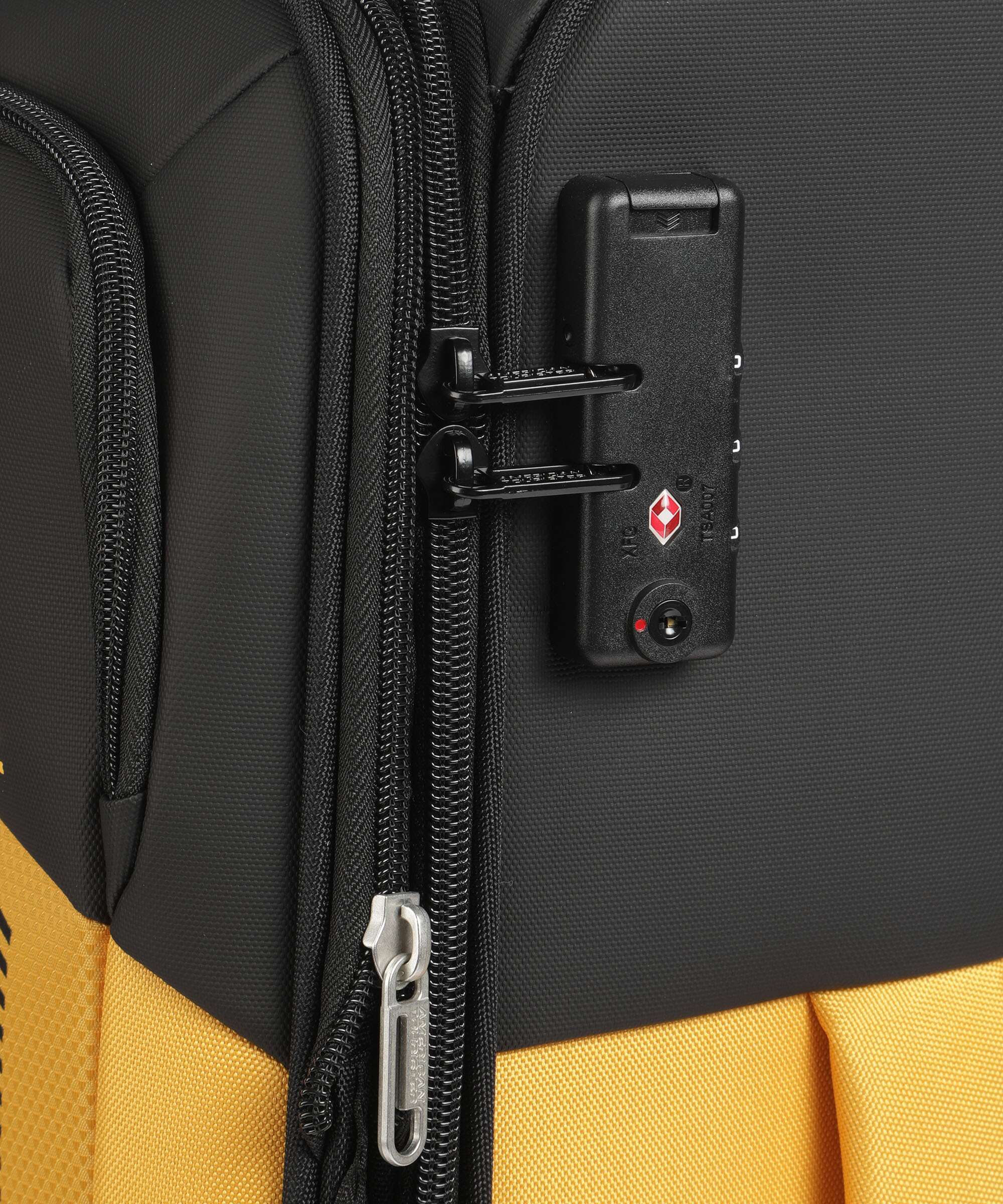 American Tourister Daring Dash M Spinner (4 wheels) black/yellow - Image 3