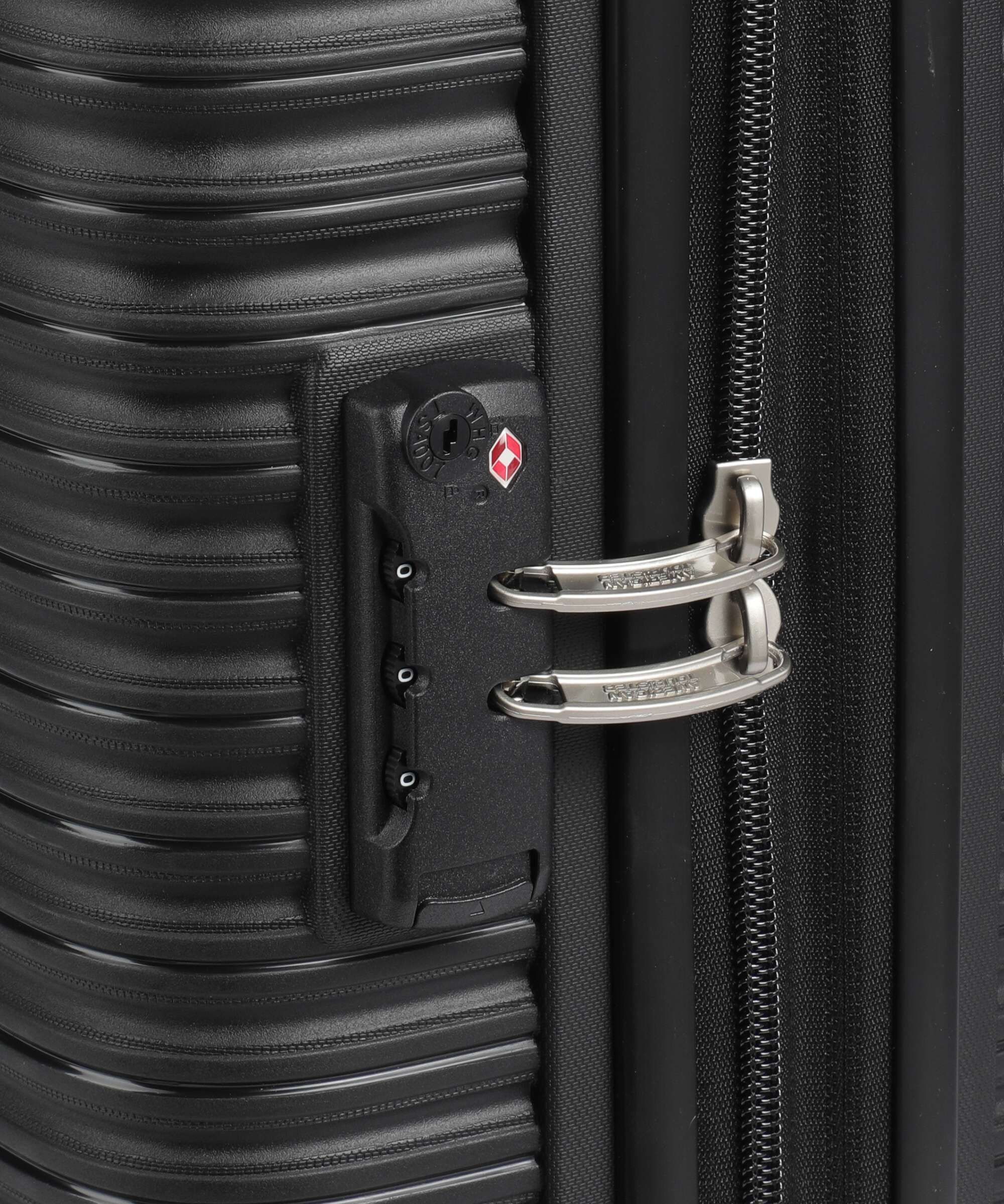 American Tourister Liftoff Spinner (4 wheels) black - Image 3