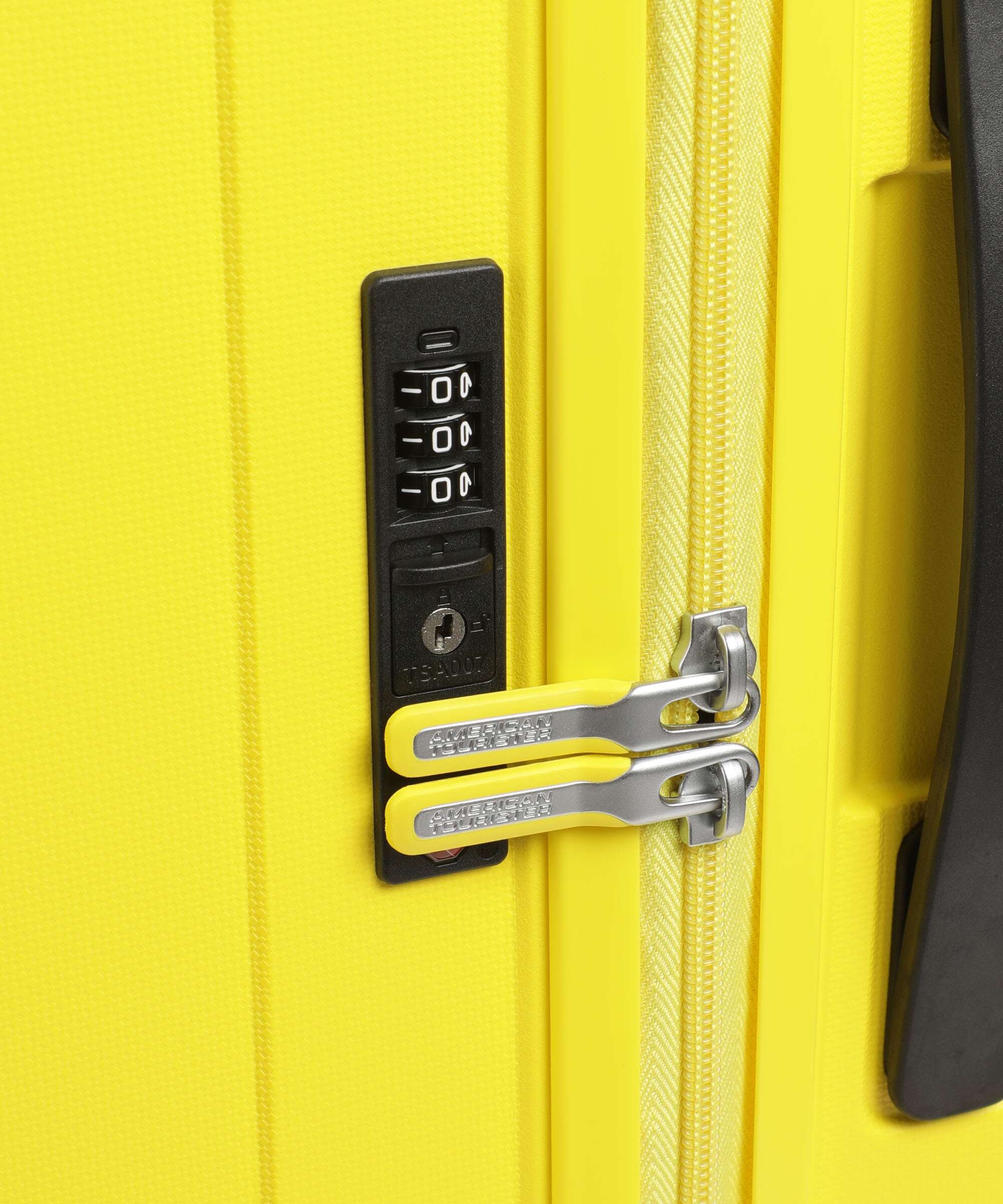 American Tourister Rejoy Spinner (4 wheels) electric yellow - Image 3