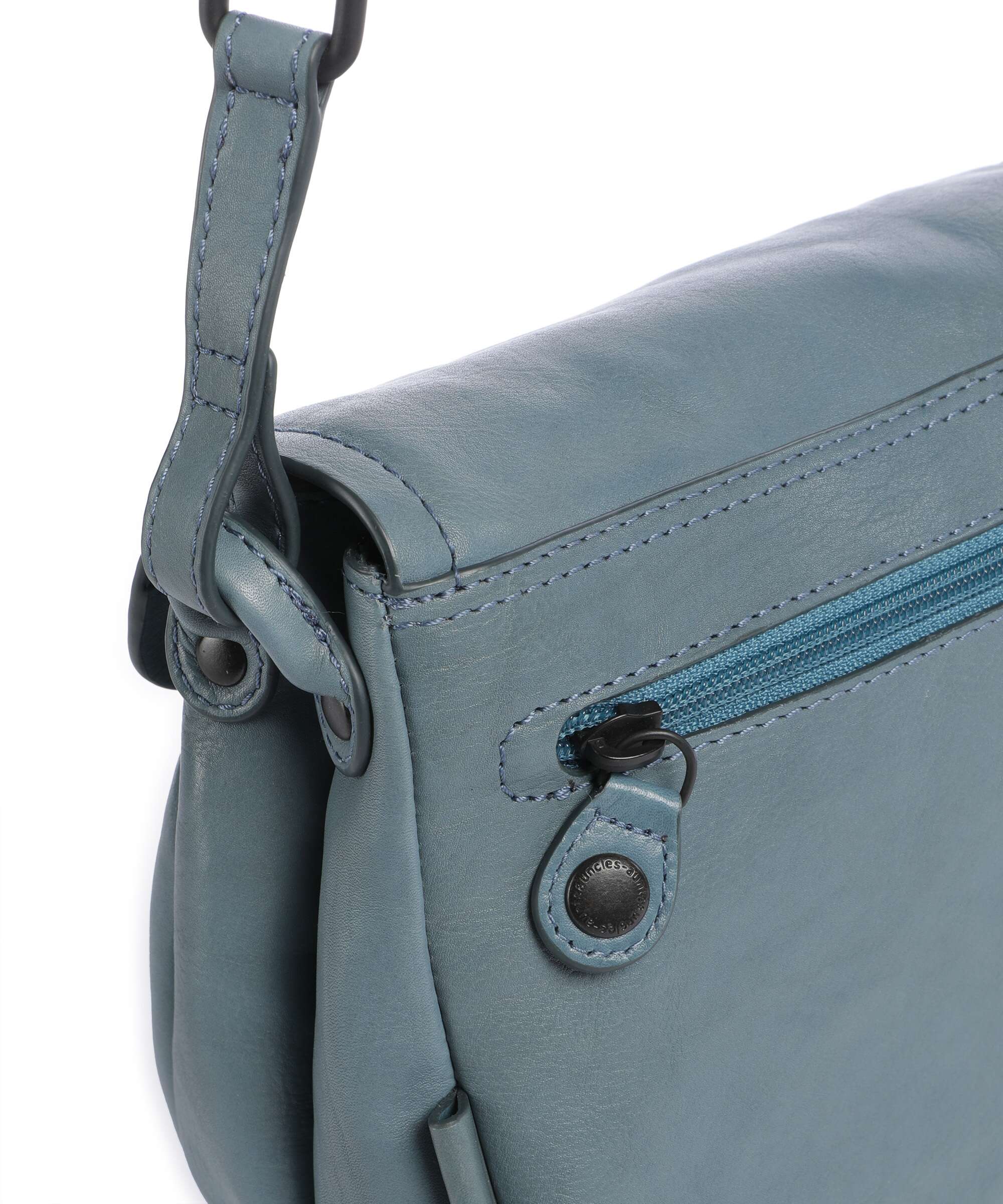 Aunts & Uncles Grandma's Luxury Club Mrs. Coconut Cake Crossbody bag aegean blue - Image 4