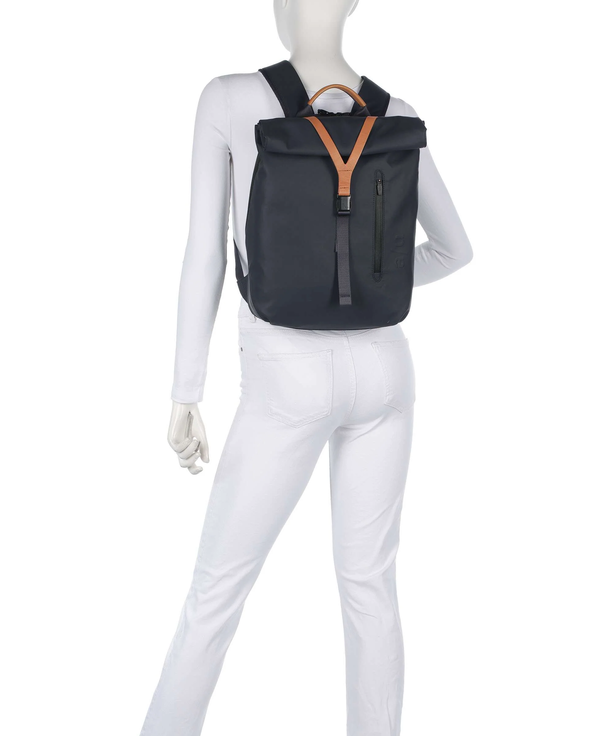 Aunts & Uncles Japan RE Tama Rolltop backpack outer space - Image 3