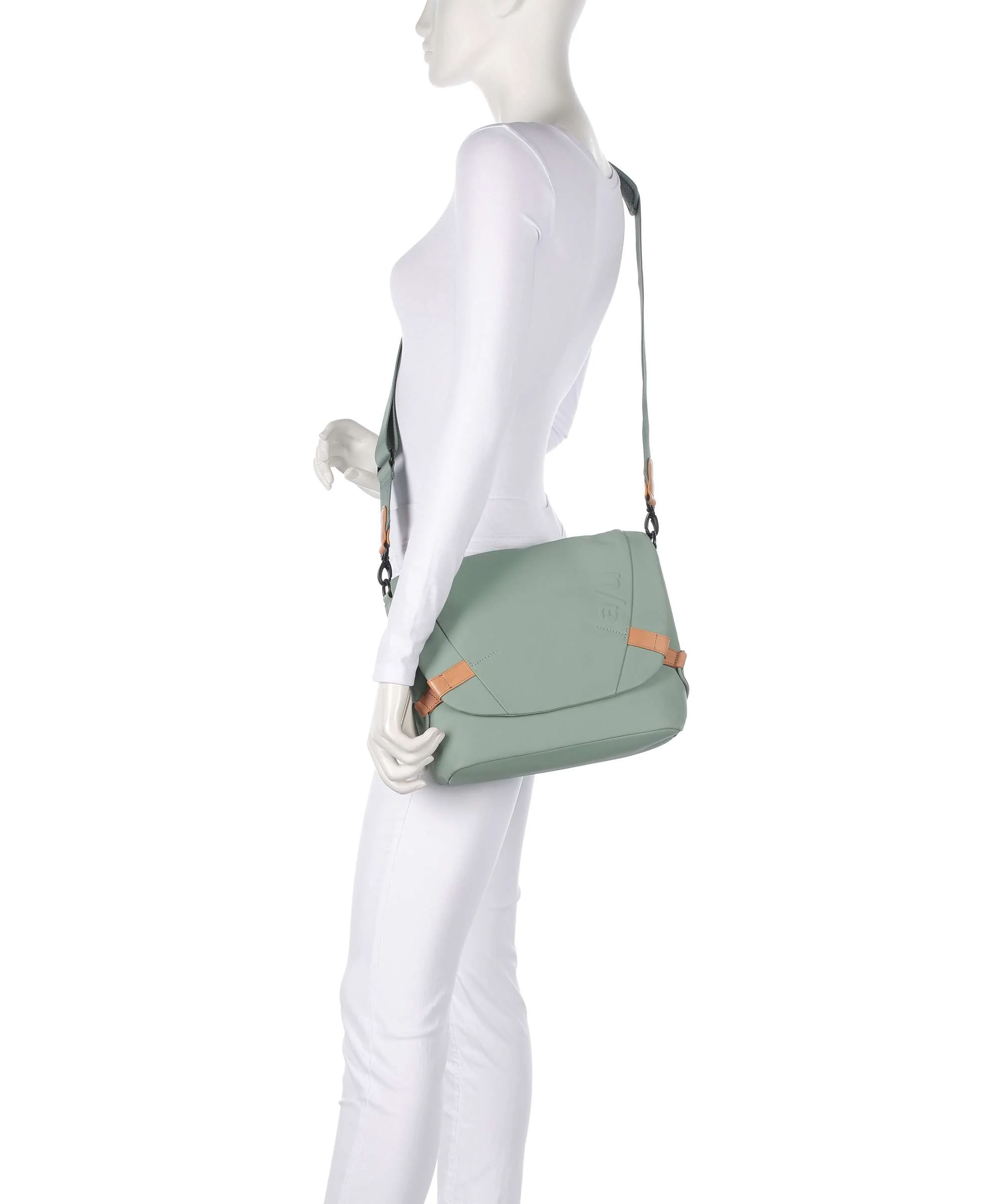 Aunts & Uncles Japan Sendai Messenger bag sage green - Image 3