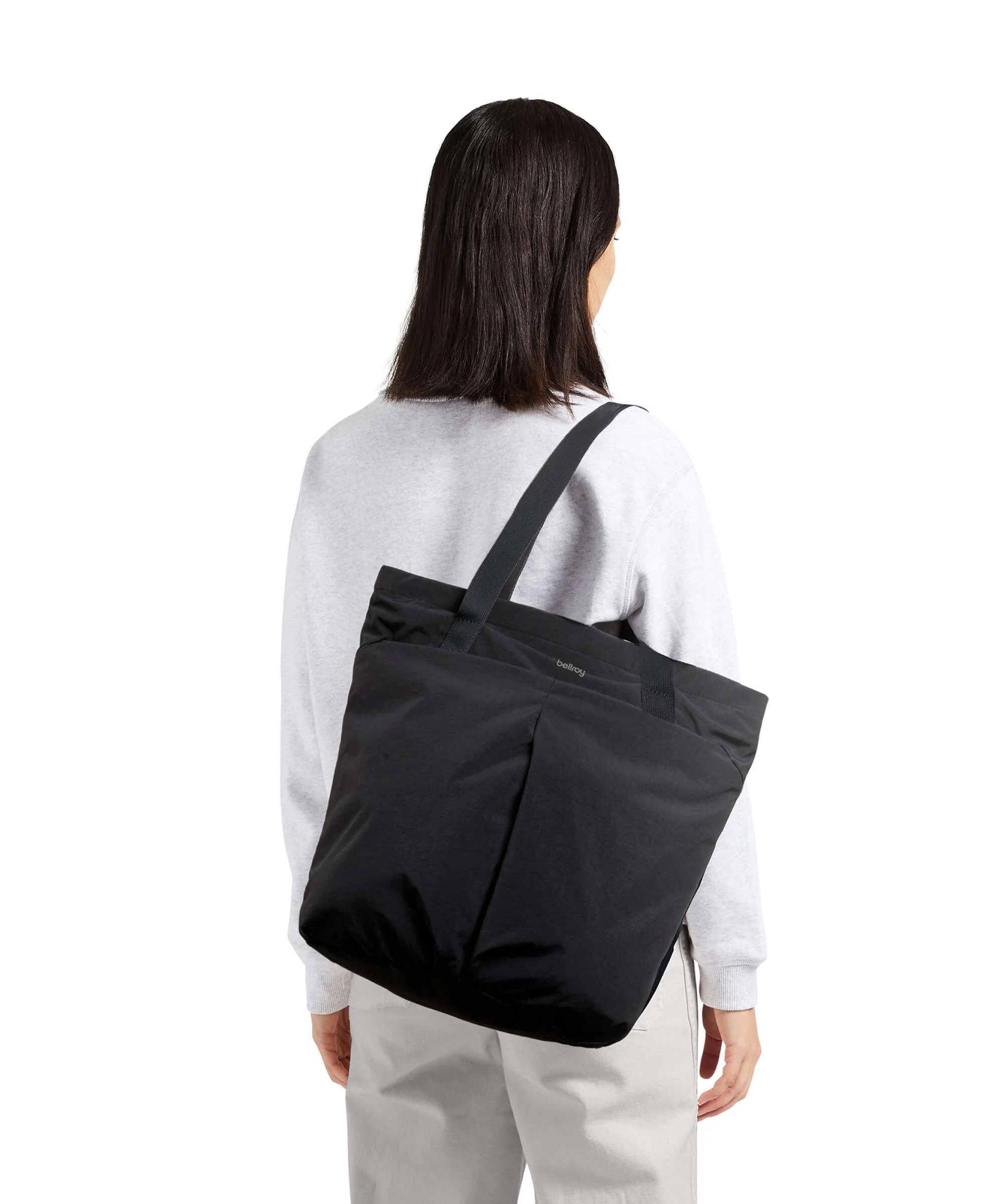 Bellroy Lite 18 Backpack bag riverrock - Image 3