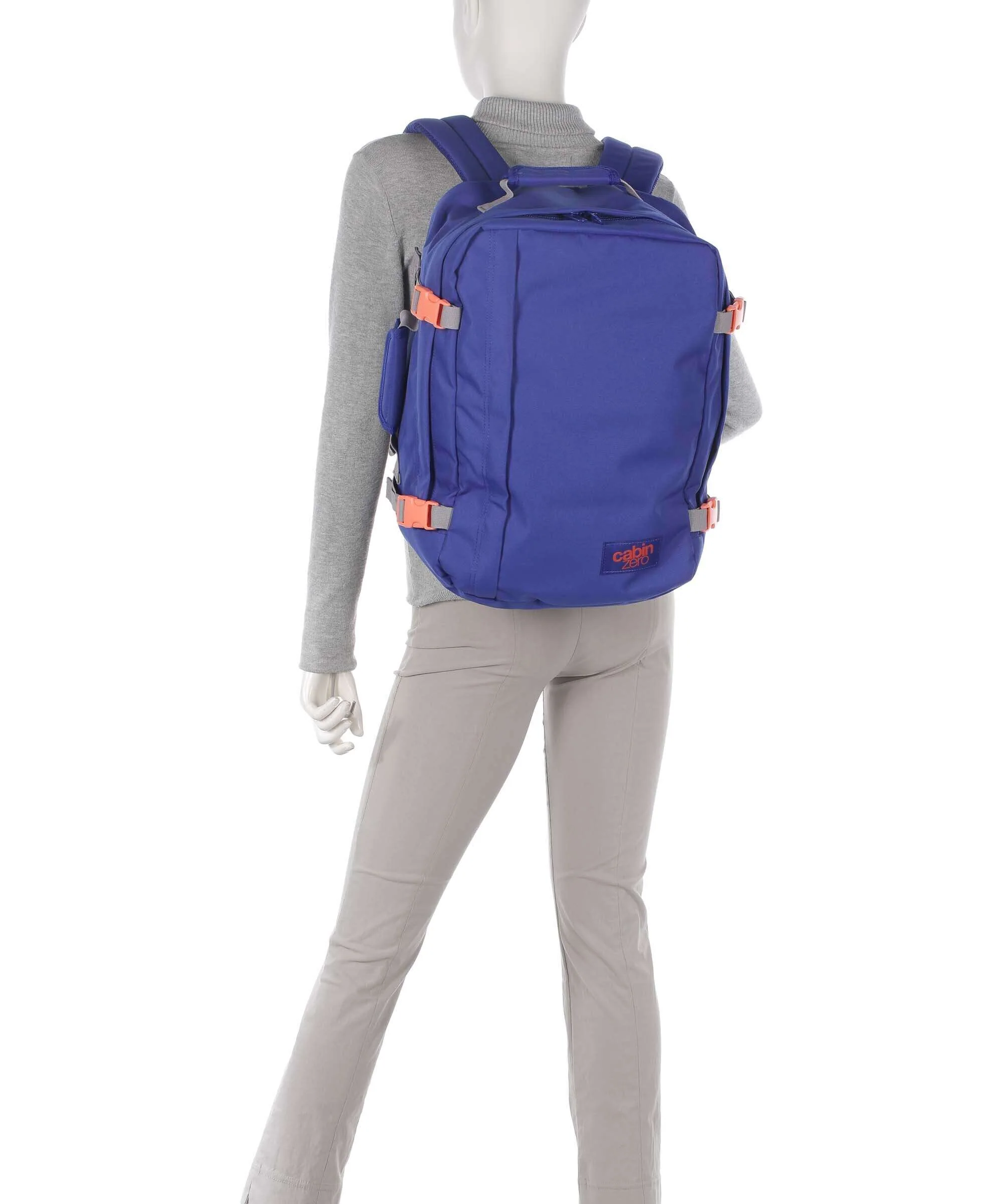 Cabin Zero Classic 36 Travel backpack midnight purple - Image 3
