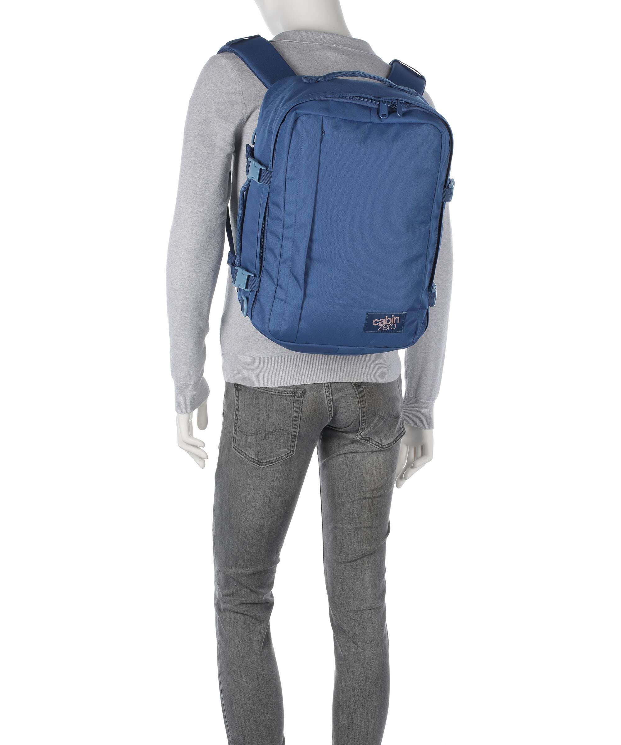 Cabin Zero Classic Plus 32 Travel backpack navy - Image 3