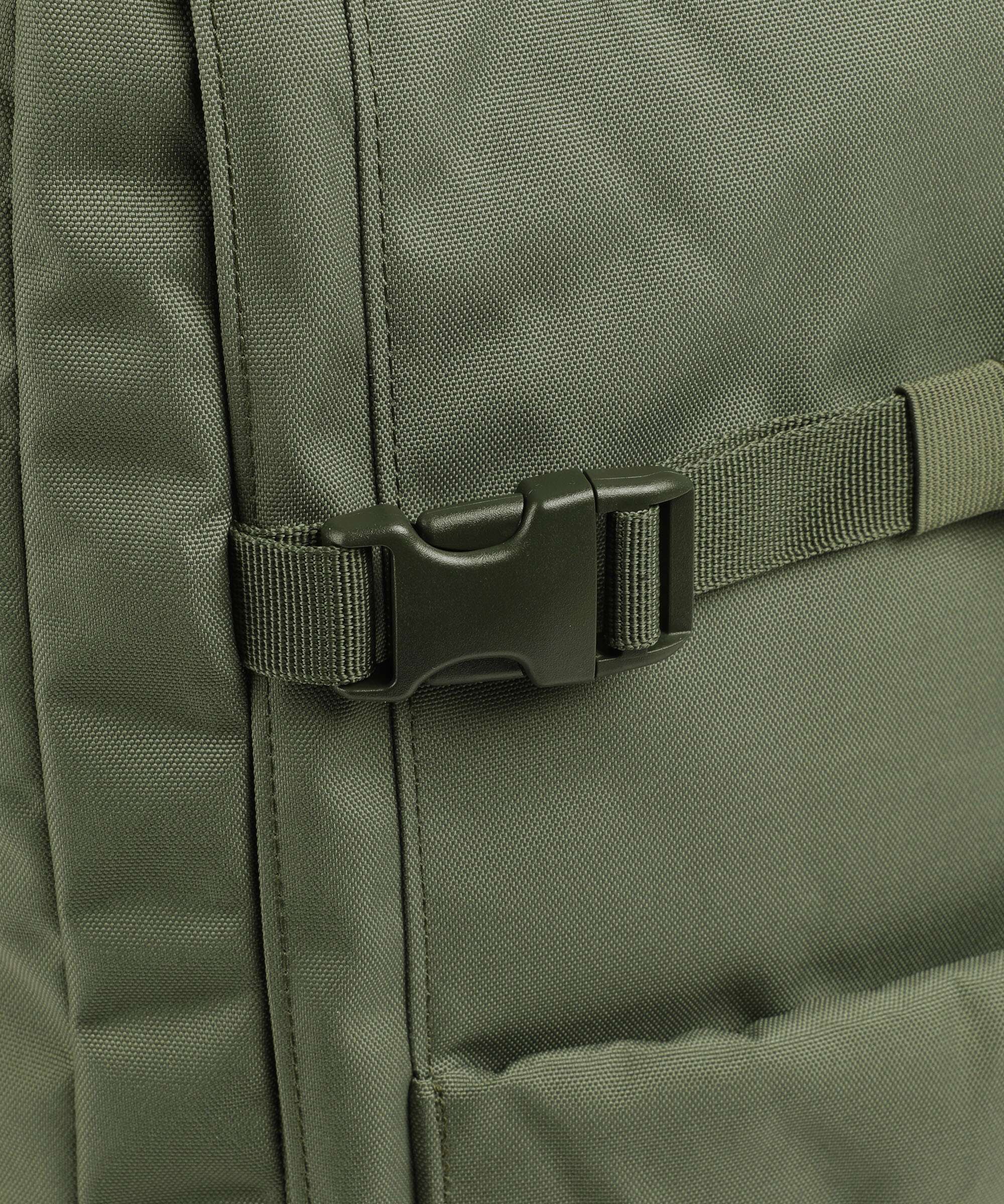 Cabin Zero Classic Plus 32 Travel backpack georgian khaki - Image 5