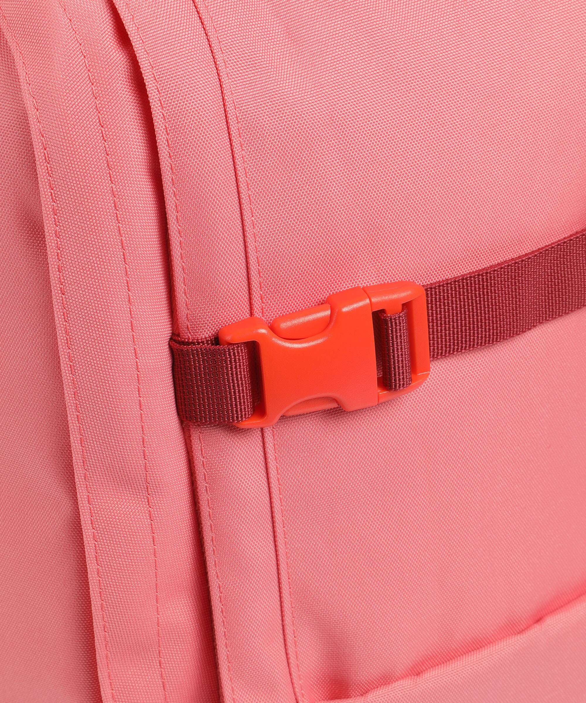 Cabin Zero Classic Pro 32 Plus Travel backpack peach valley - Image 5