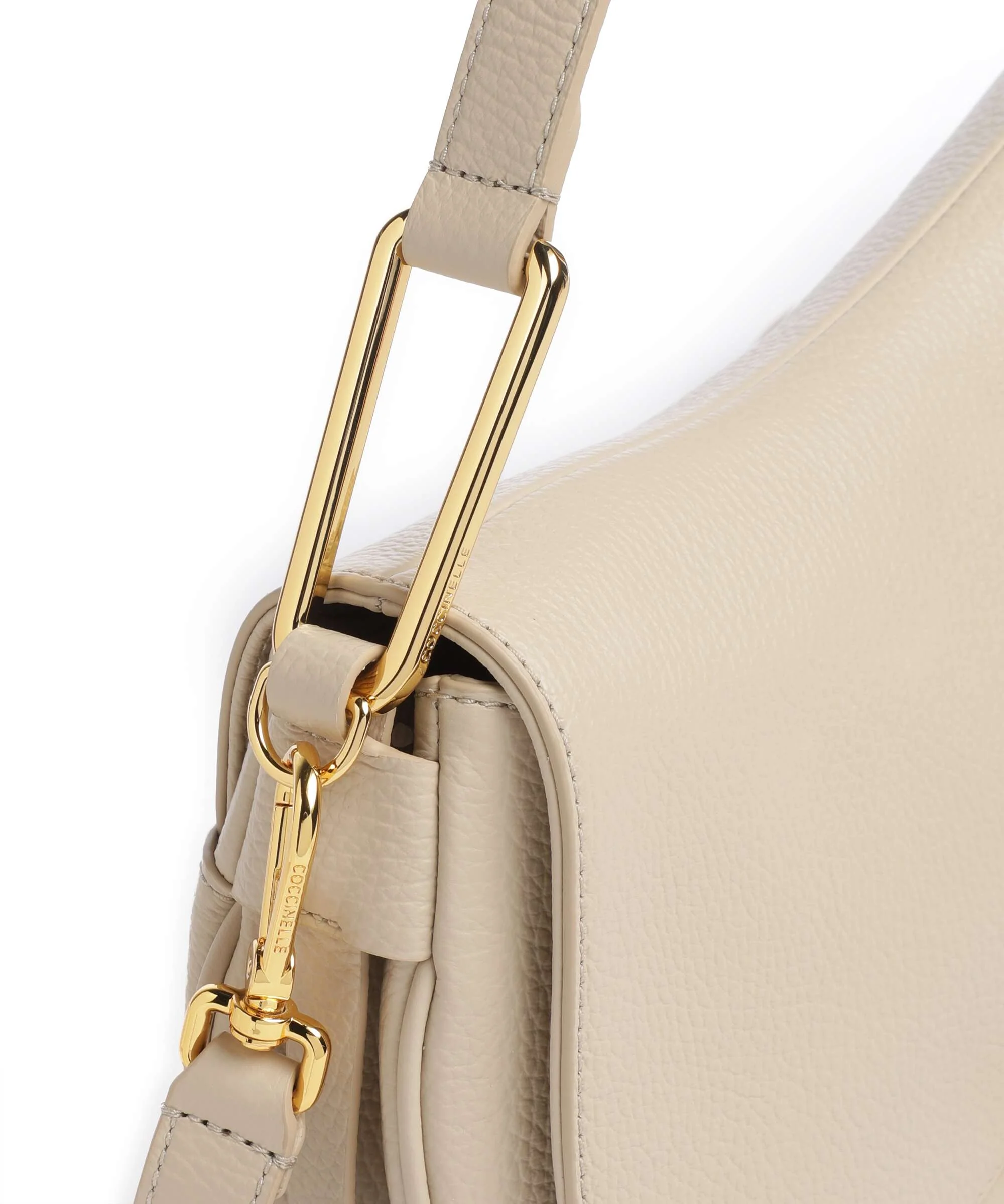 Coccinelle Magie Soft Shoulder bag sandshell - Image 5