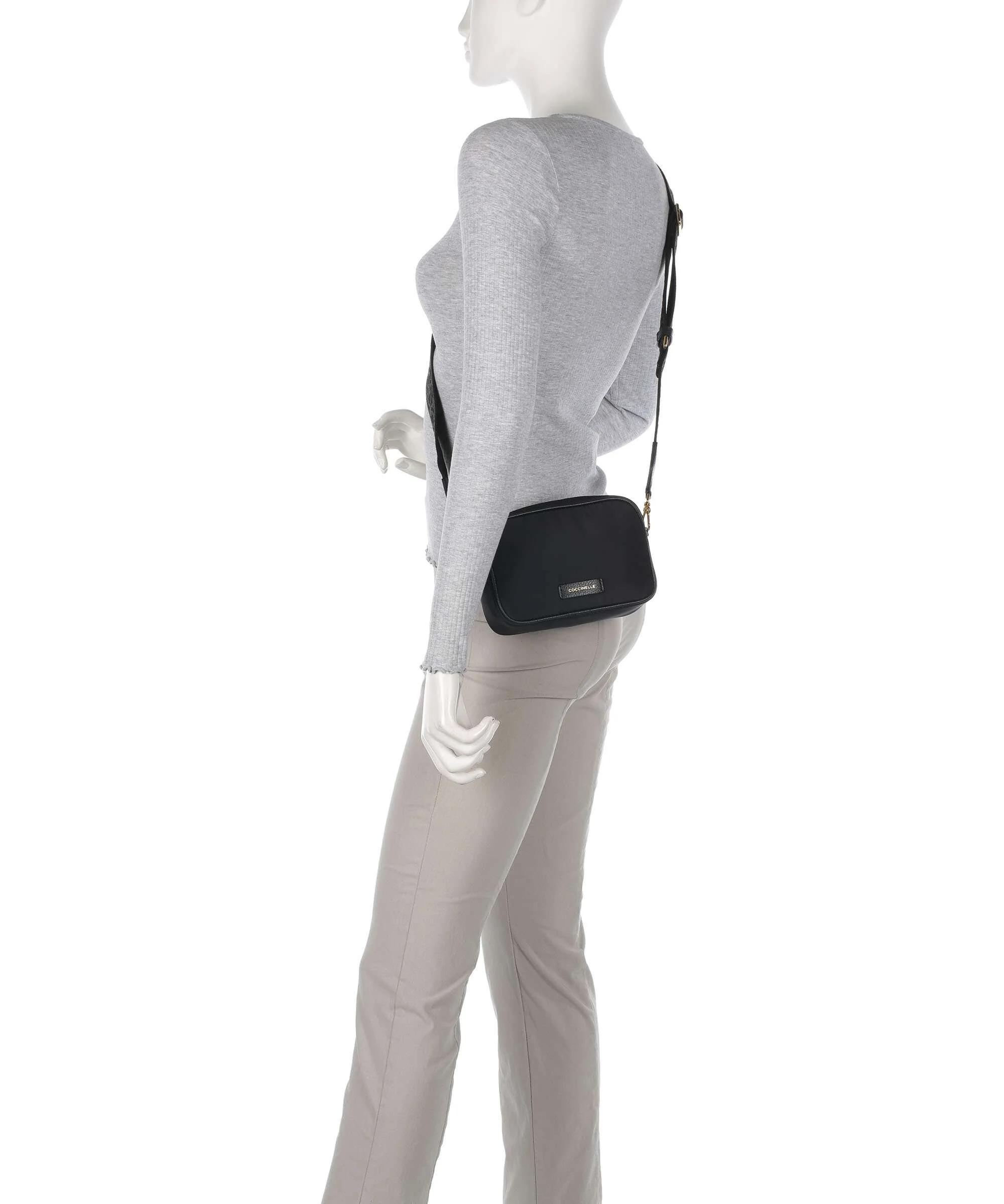 Coccinelle Tebe Nylon Puffy Crossbody bag noir - Image 3