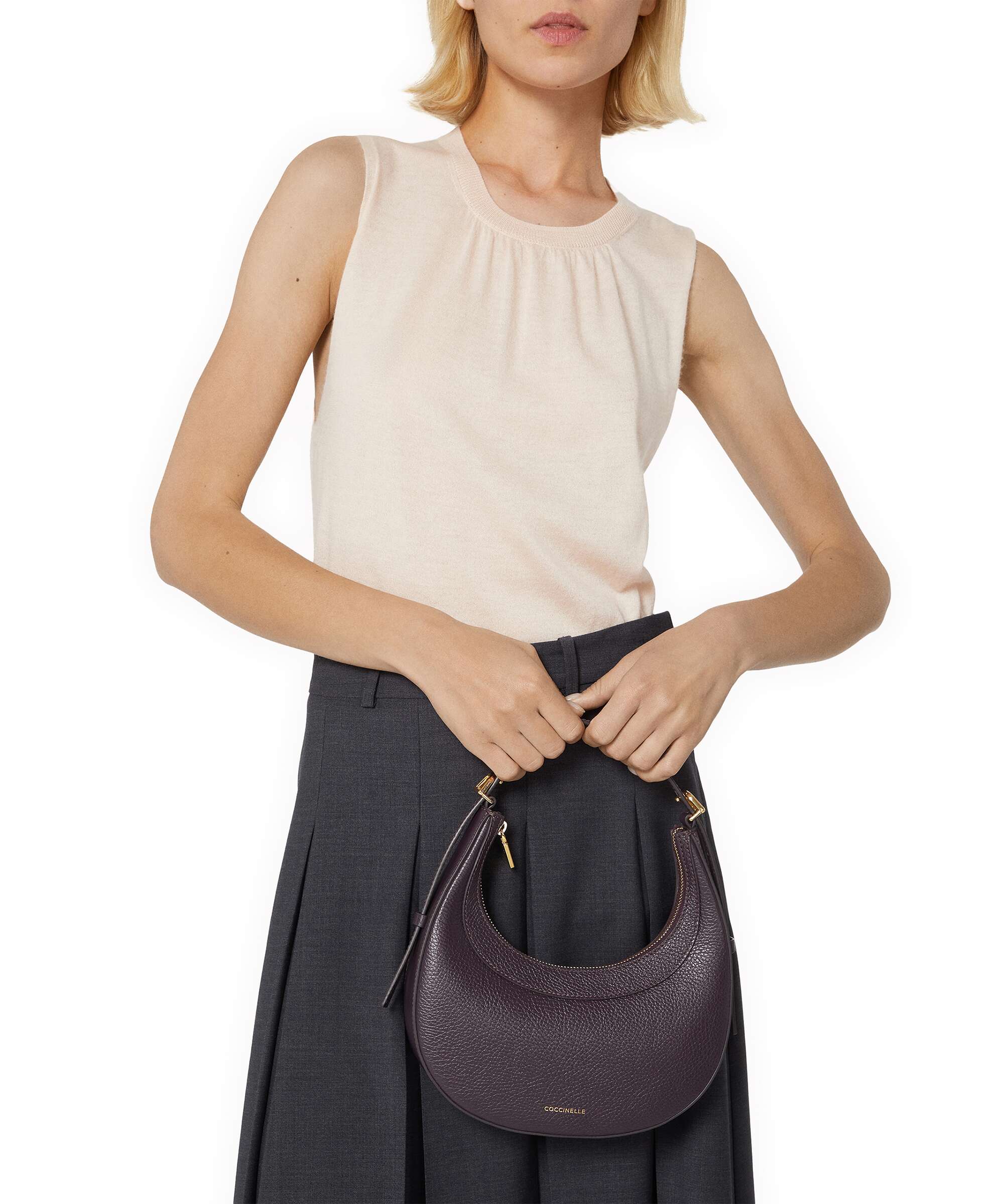 Coccinelle Whisper Shoulder bag prune - Image 3