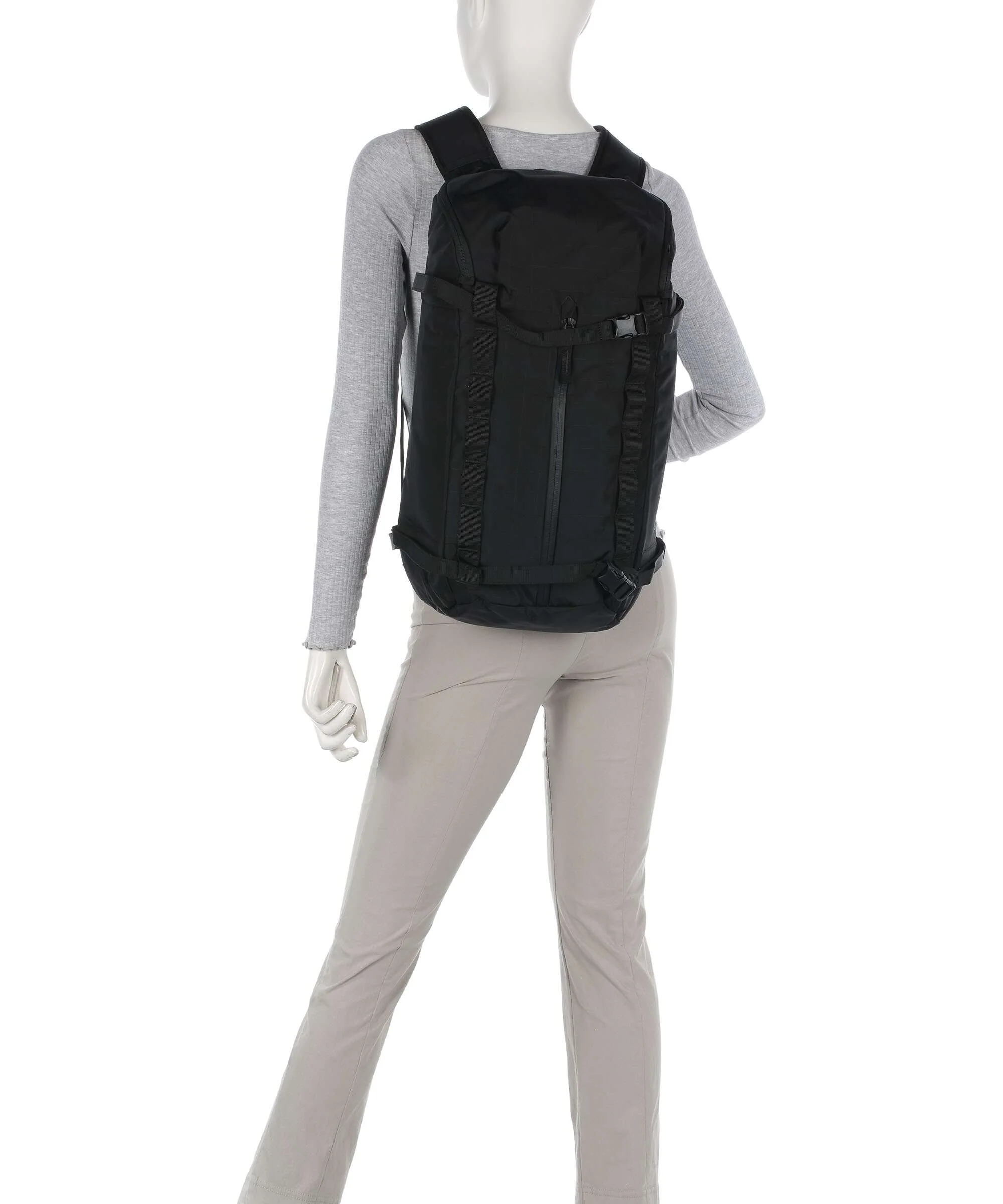 Db Backcountry 20 Backpack black out - Image 3