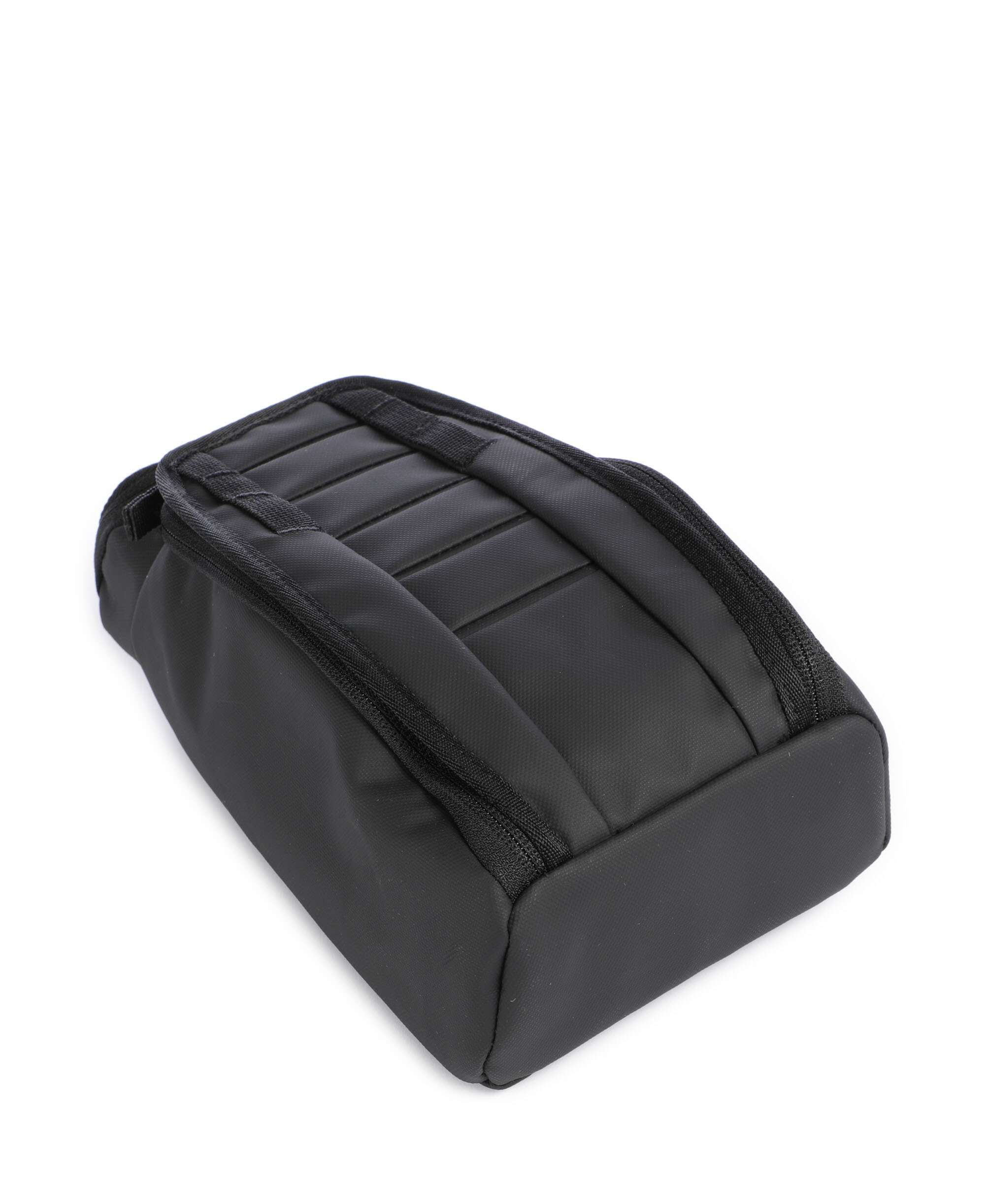 Db Hugger 3 Toiletry bag black out - Image 3
