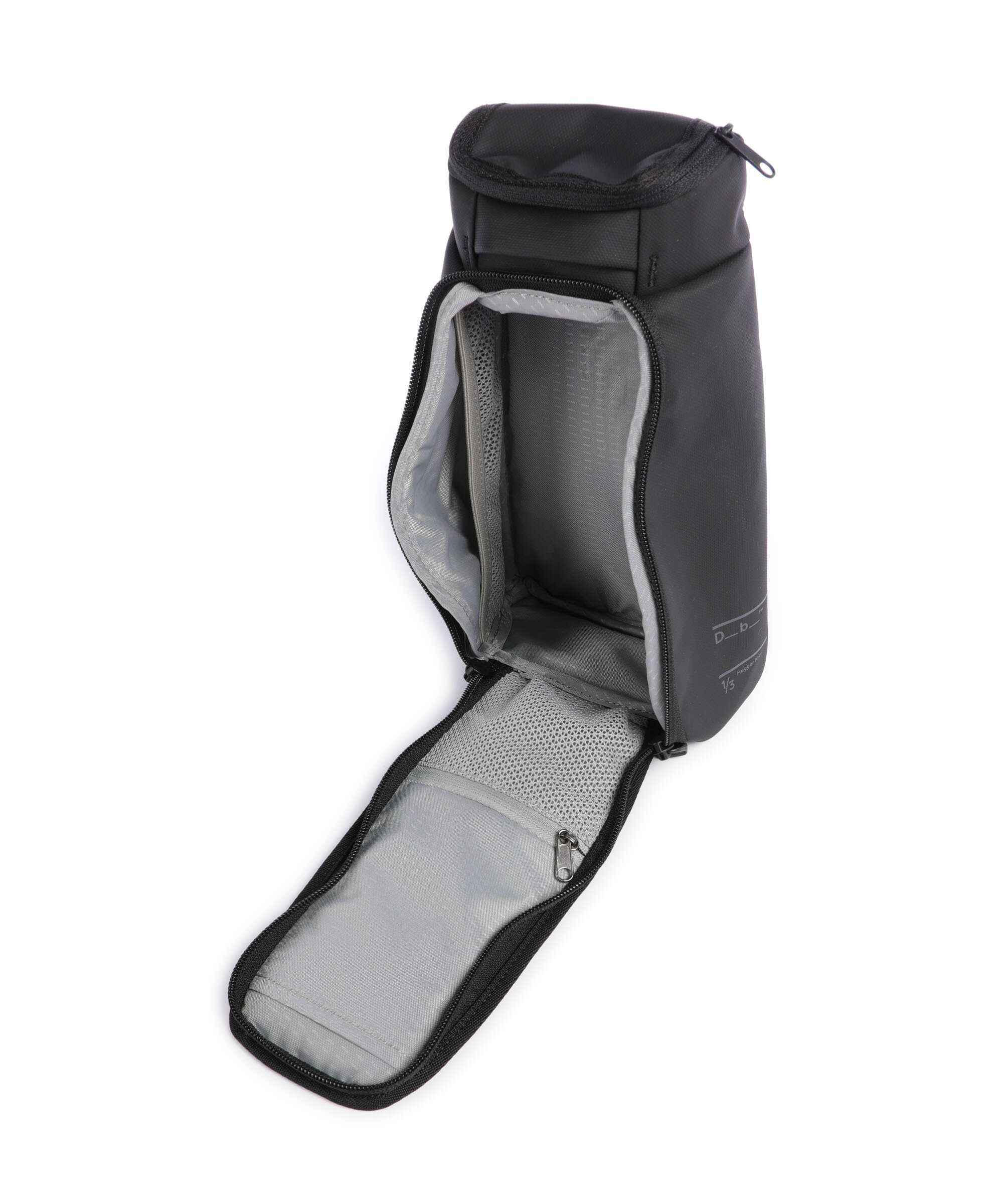 Db Hugger 3 Toiletry bag black out - Image 4