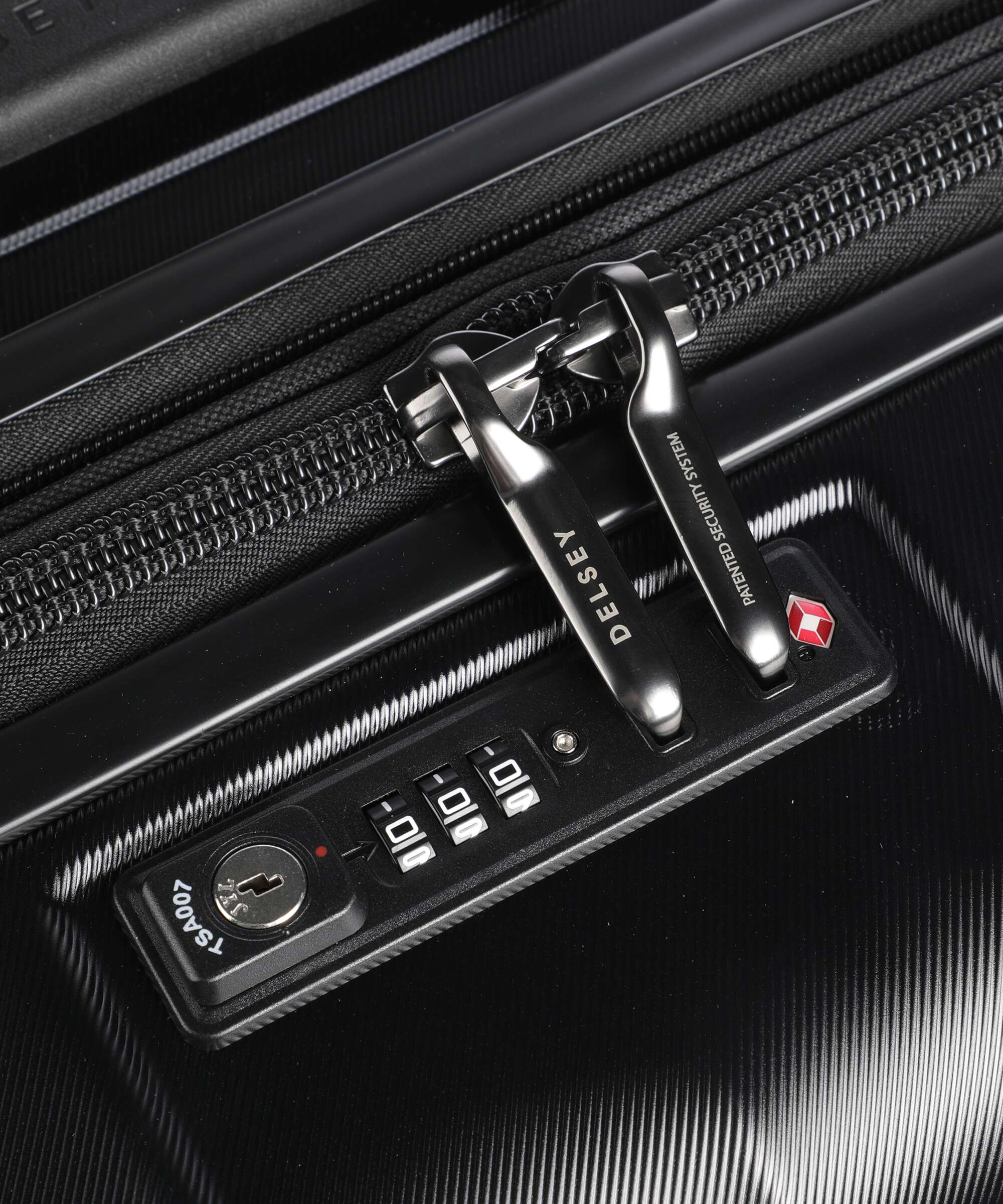 Delsey Paris Carrousel 2 Spinner (4 wheels) black - Image 3