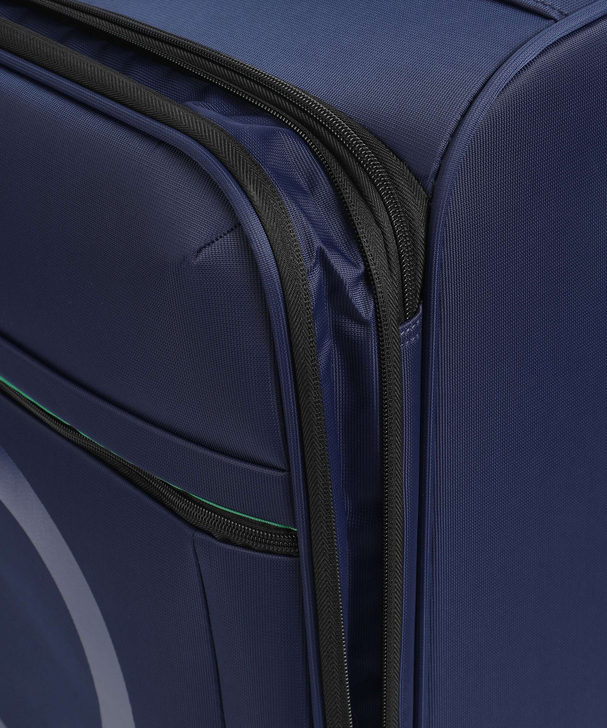 Delsey Paris x United Colors of Benetton CB Spinner (4 wheels) navy - Image 4