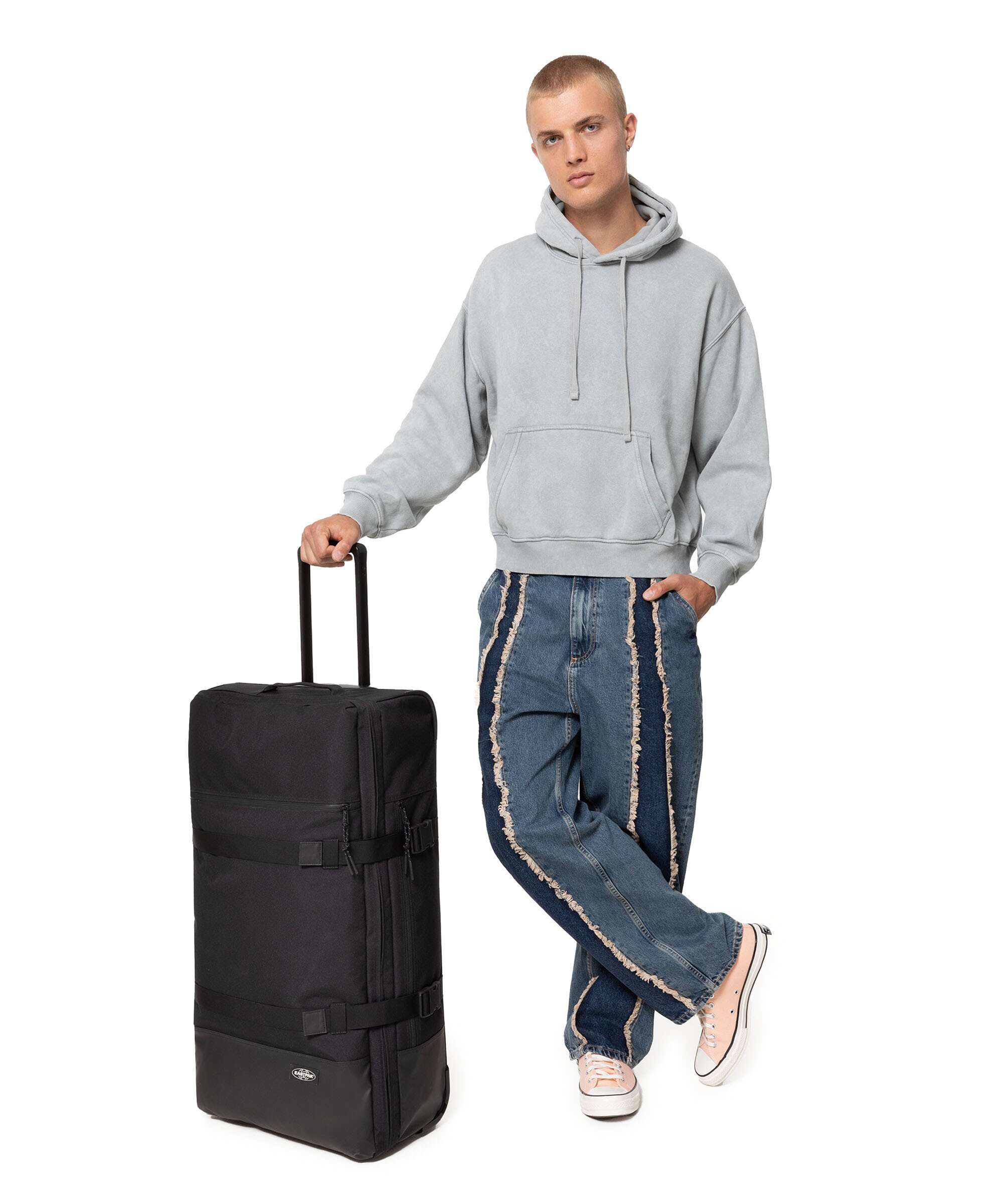 Eastpak Icon Travel'R L Travel bag with wheels on black - Image 3