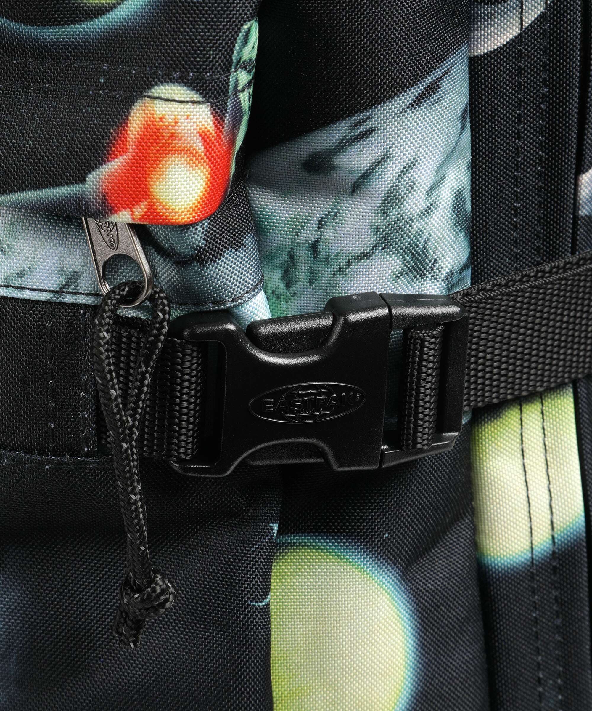 Eastpak Star Wars Transit'r S Travel bag with wheels galaxy black - Image 6