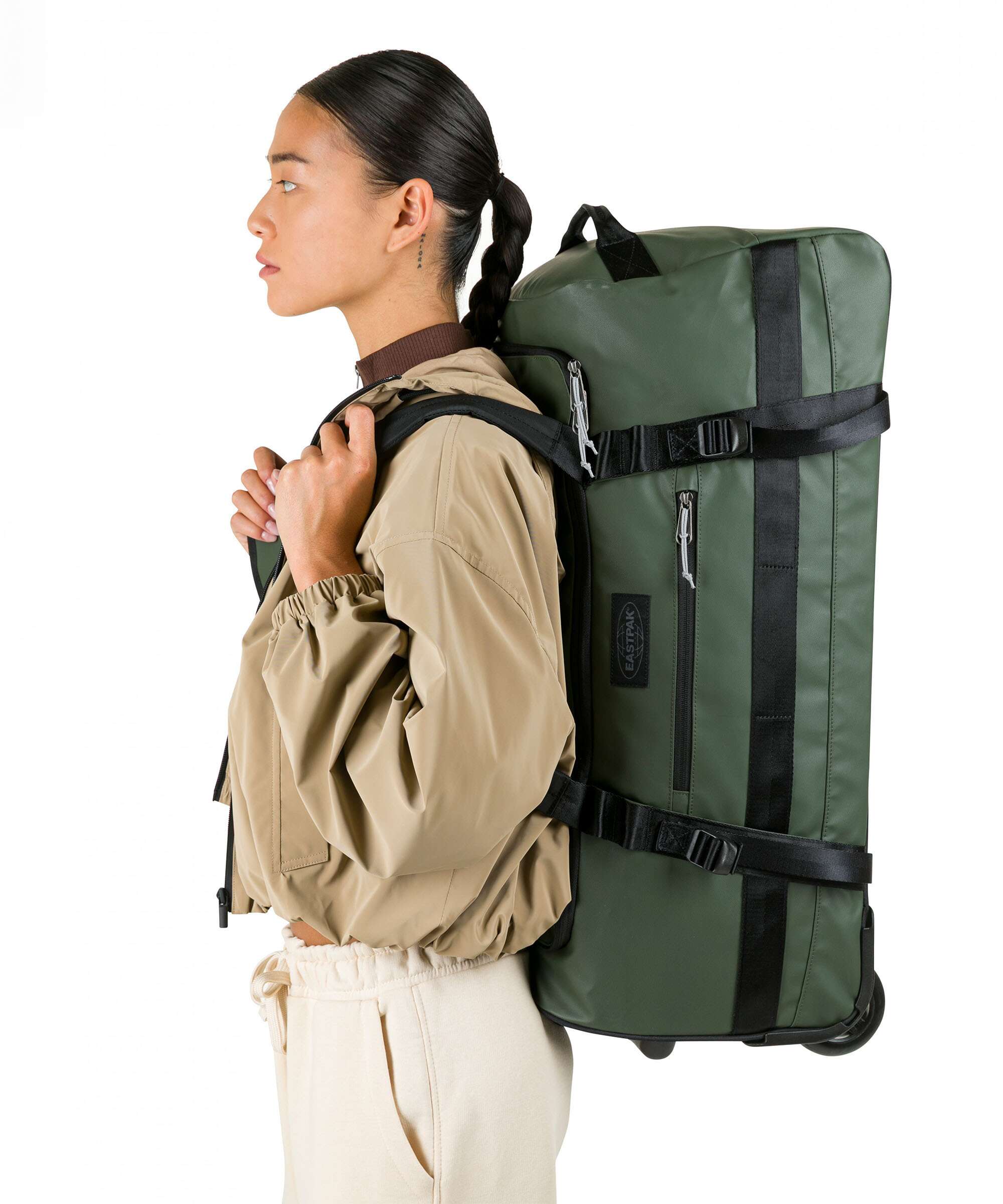 Eastpak Tarp Duffel Pack M Travel bag with wheels forest - Image 4
