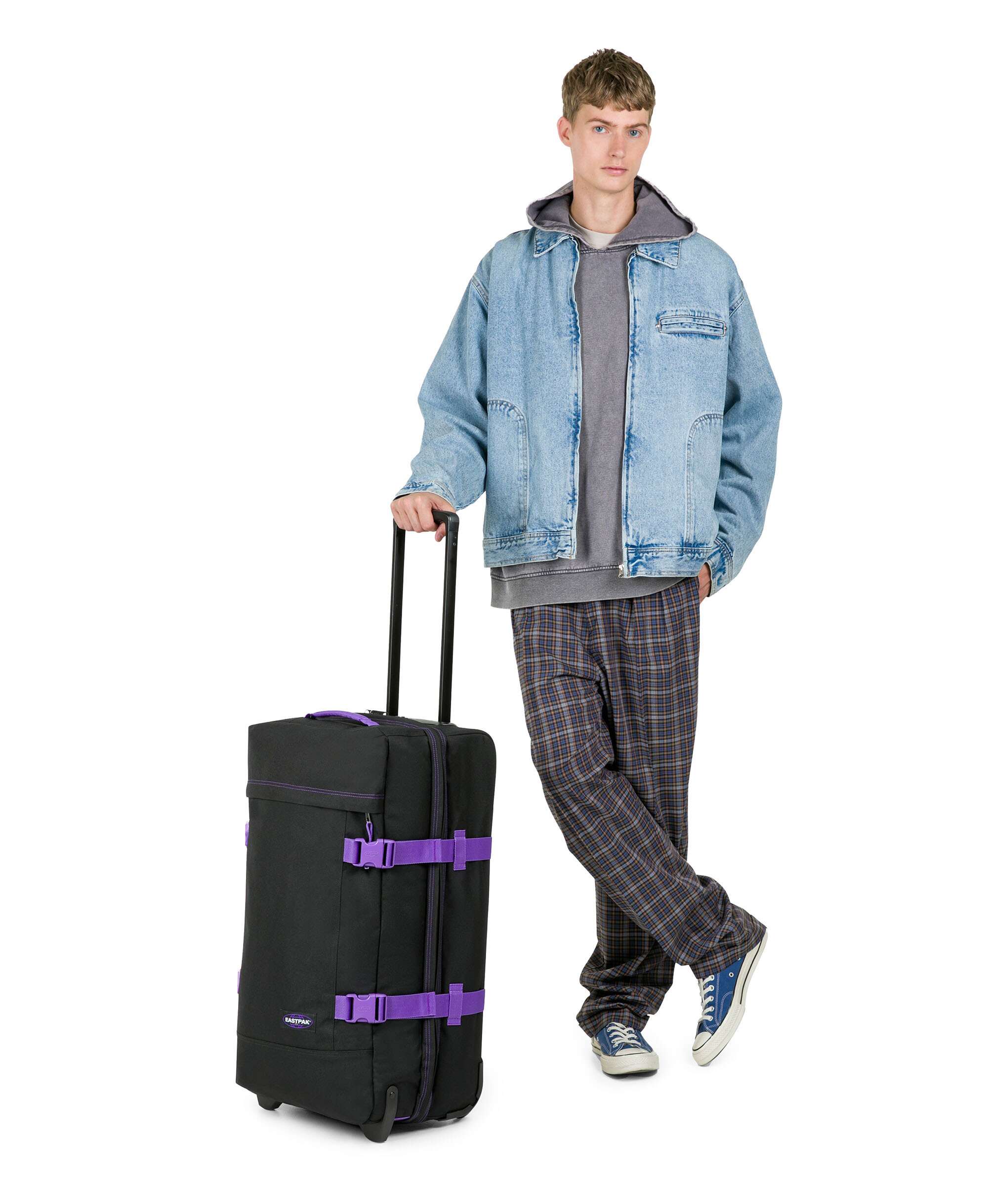 Eastpak Tranverz M Travel bag with wheels kontrast vineyard - Image 3