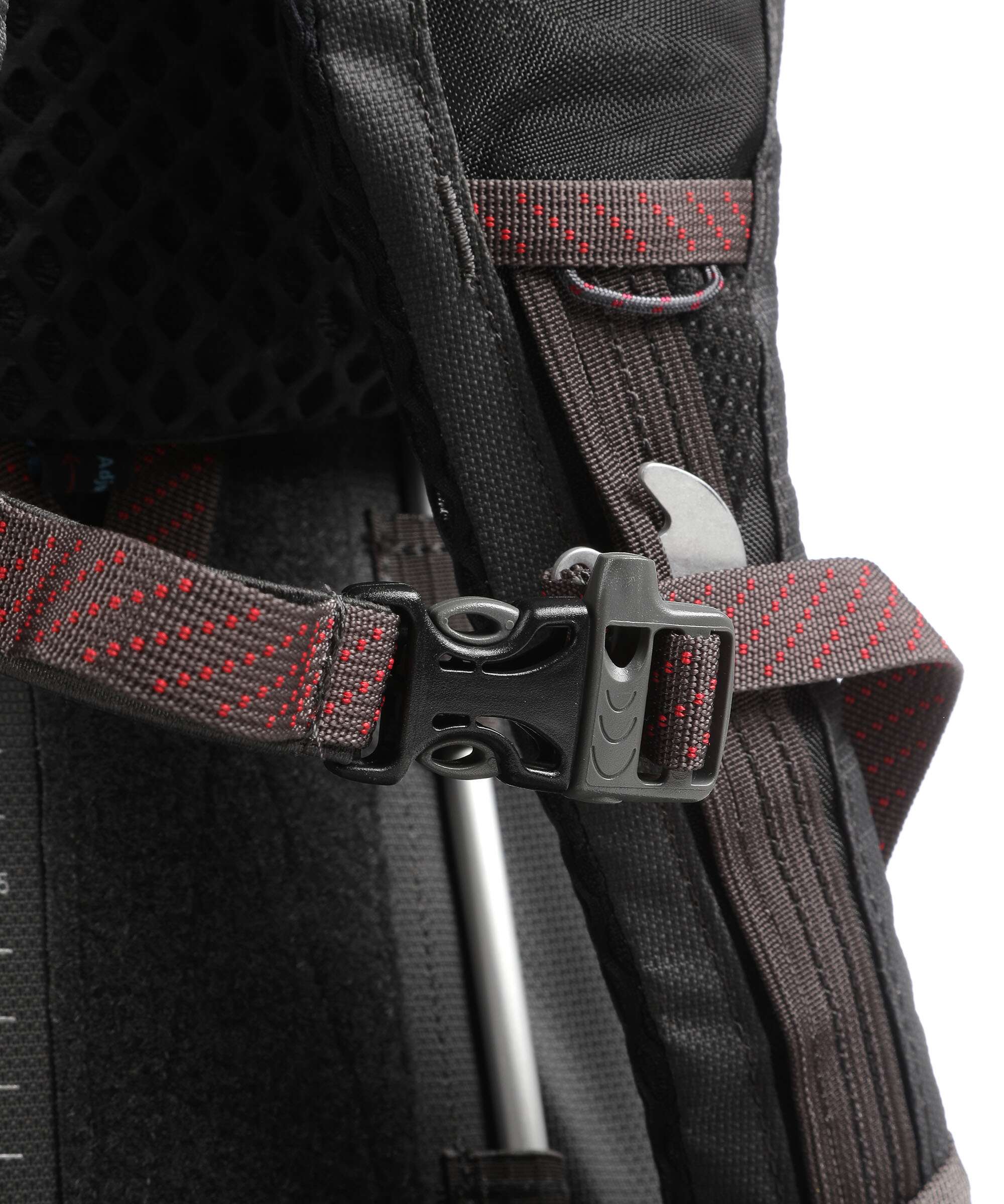 Klättermusen Bergelmer 40 Hiking backpack raven - Image 3