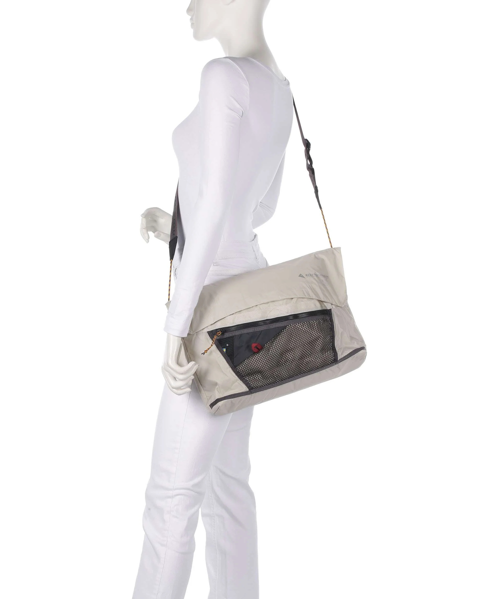 Klättermusen Grid Messenger bag putty grey - Image 3