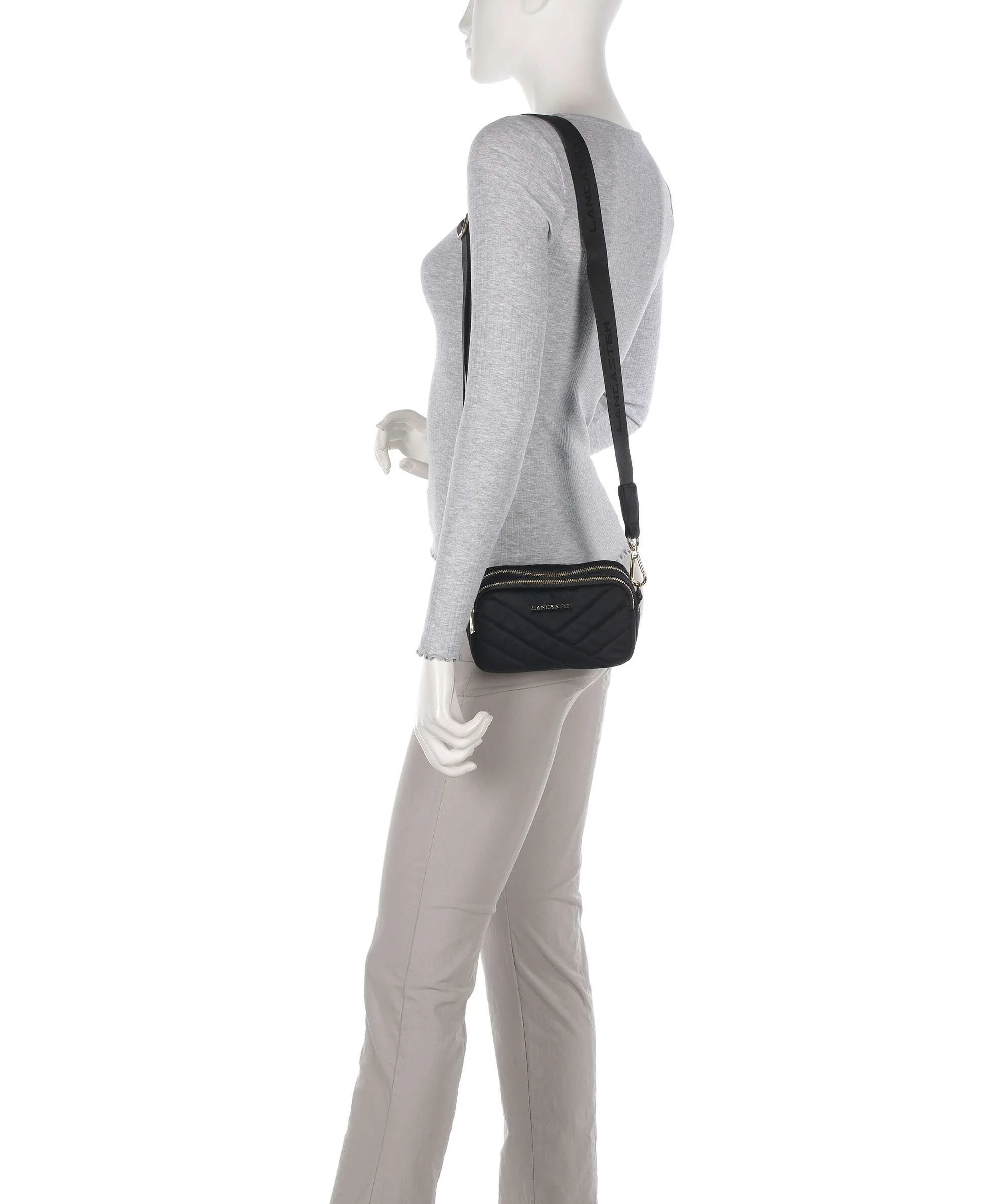 Lancaster Actual Velvet Matelassé Crossbody bag noir - Image 3