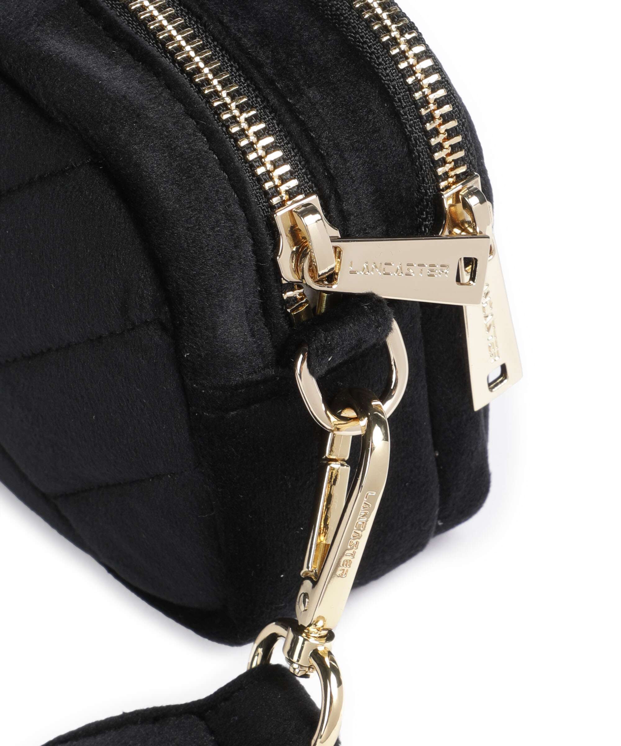 Lancaster Actual Velvet Matelassé Crossbody bag noir - Image 4