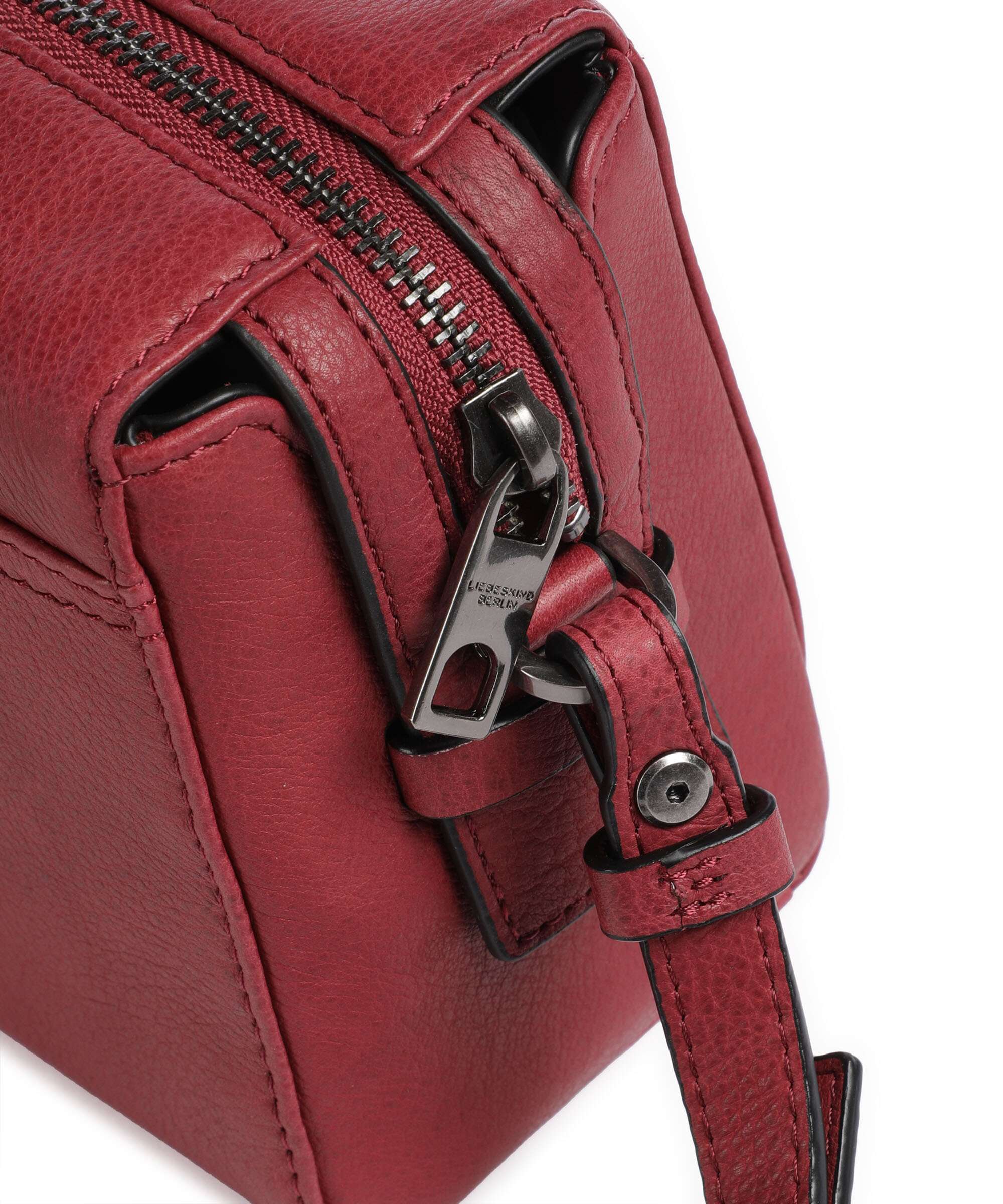 Liebeskind Lou 2 3D Leather S Crossbody bag berry - Image 4