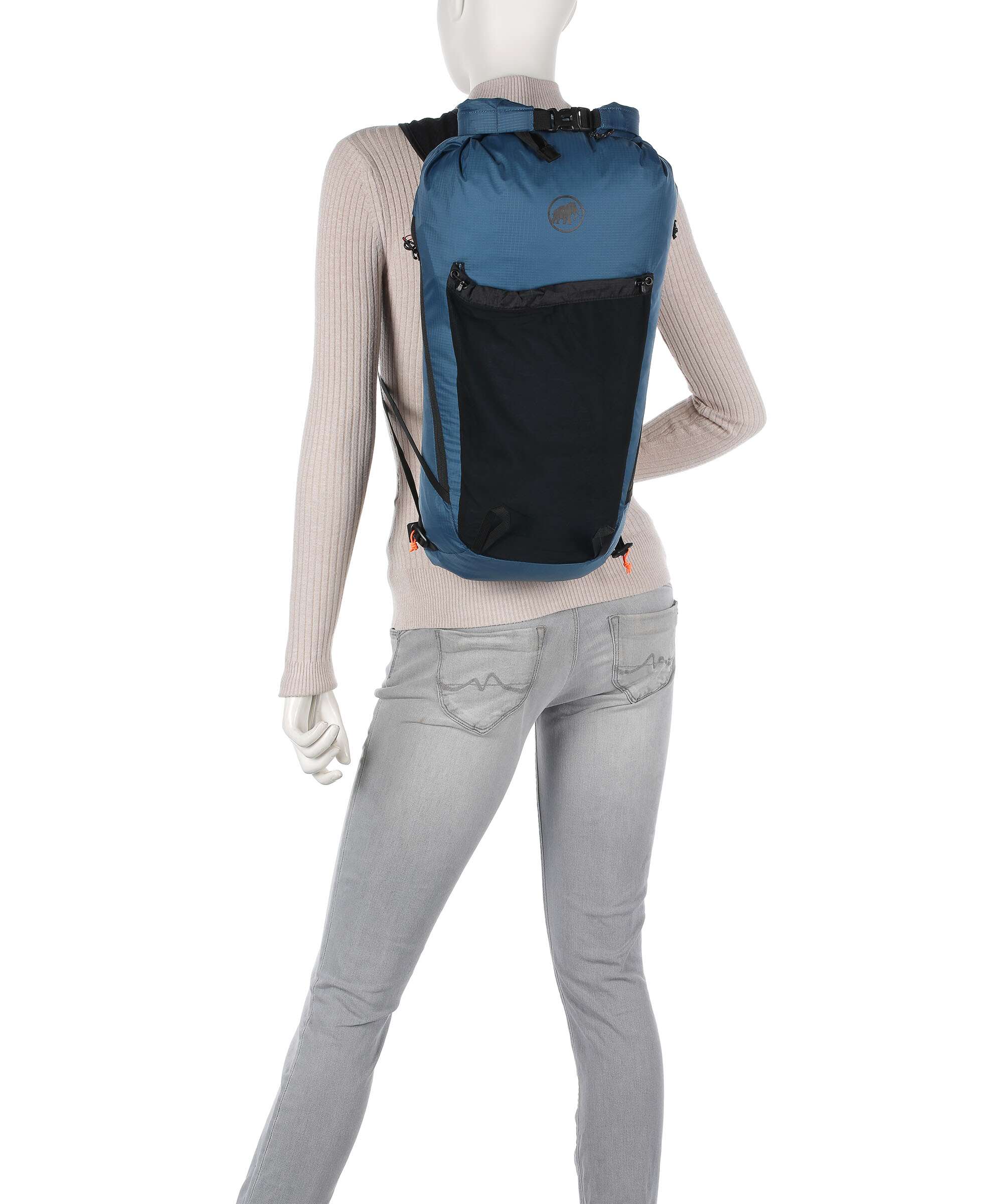 Mammut Aenergy 18 Hiking backpack salmon - Image 3