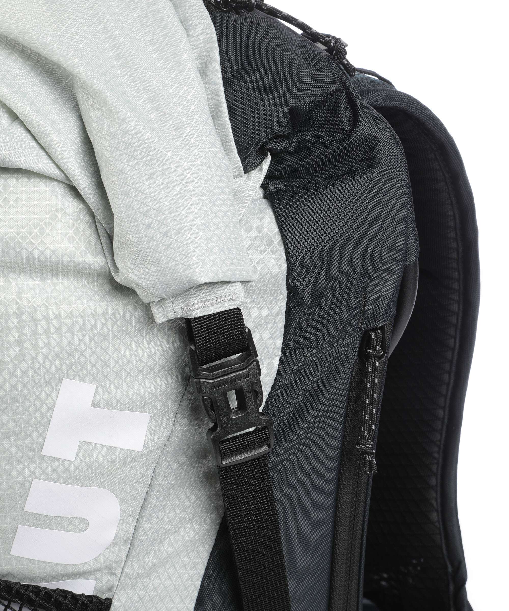 Mammut Ducan Spine 28-35 Hiking backpack silver sage/black - Image 4
