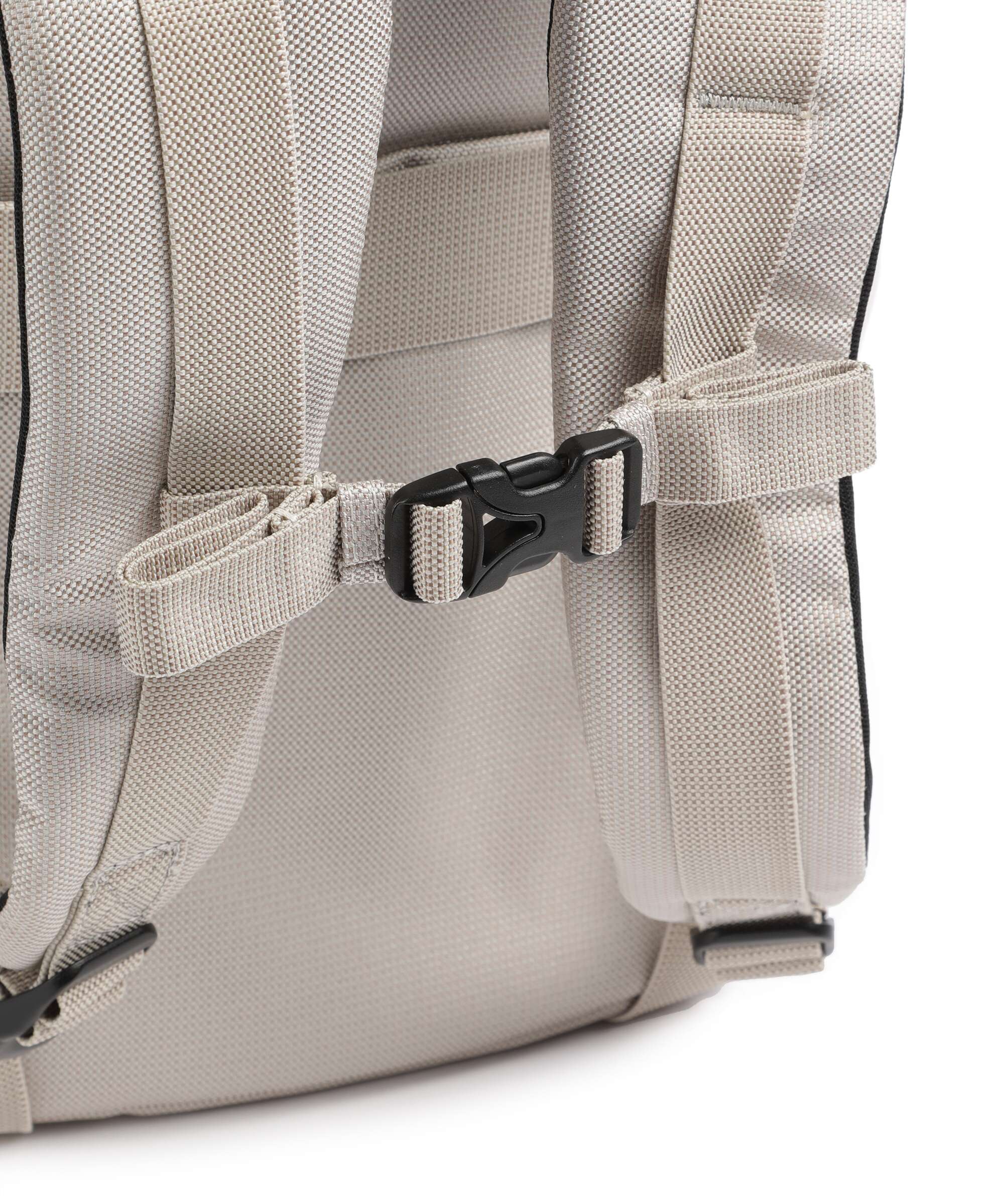 Mandarina Duck MD20 Travel backpack cashmere - Image 4