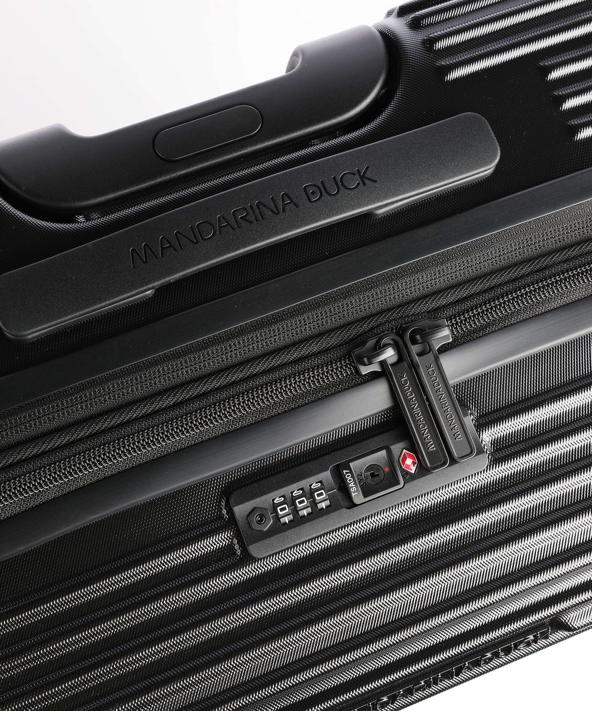Mandarina Duck Tank Case Spinner (4 wheels) black - Image 3