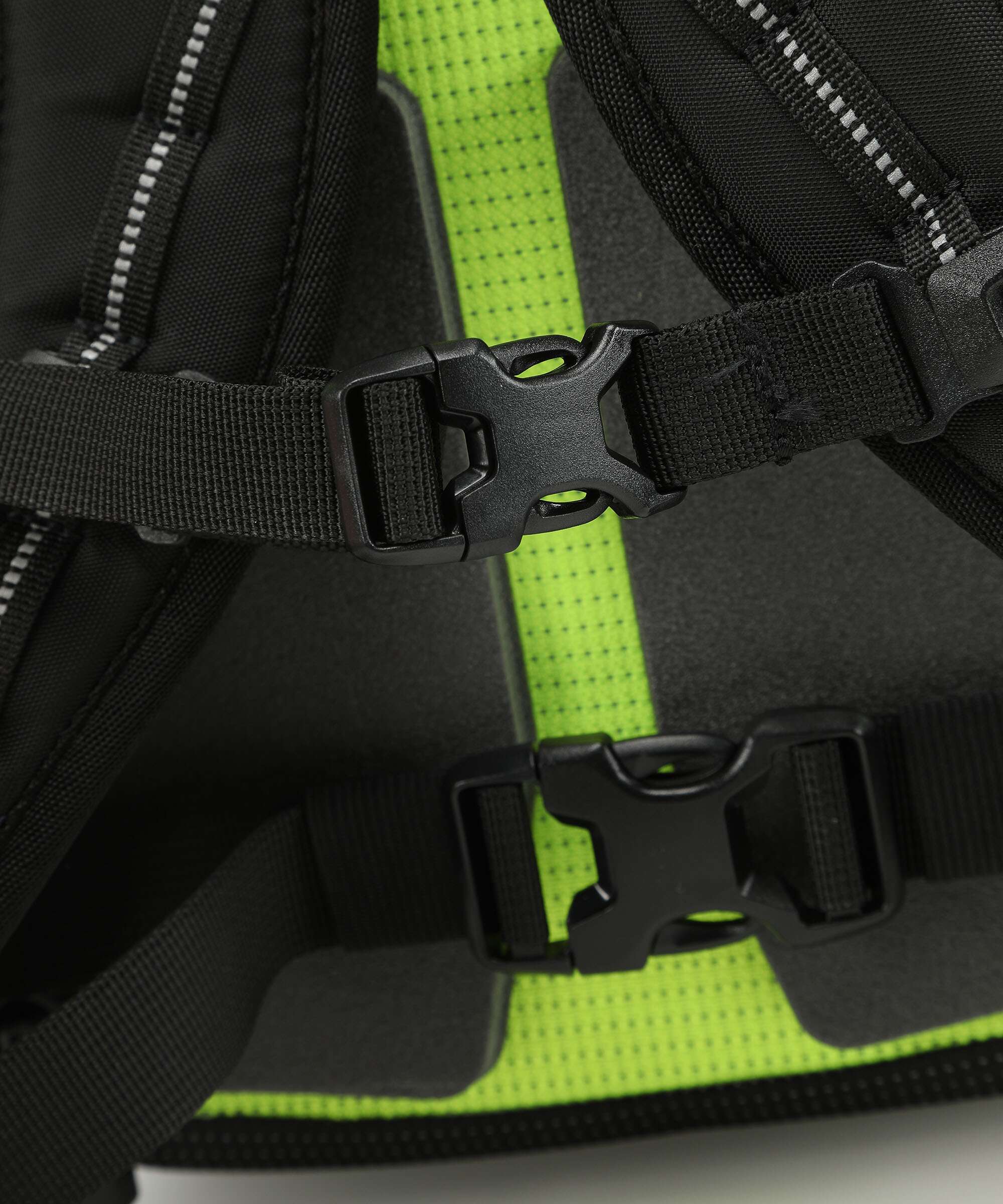 Ortlieb Velocity High Visibility 23 Rolltop backpack neon yellow/black reflective - Image 3