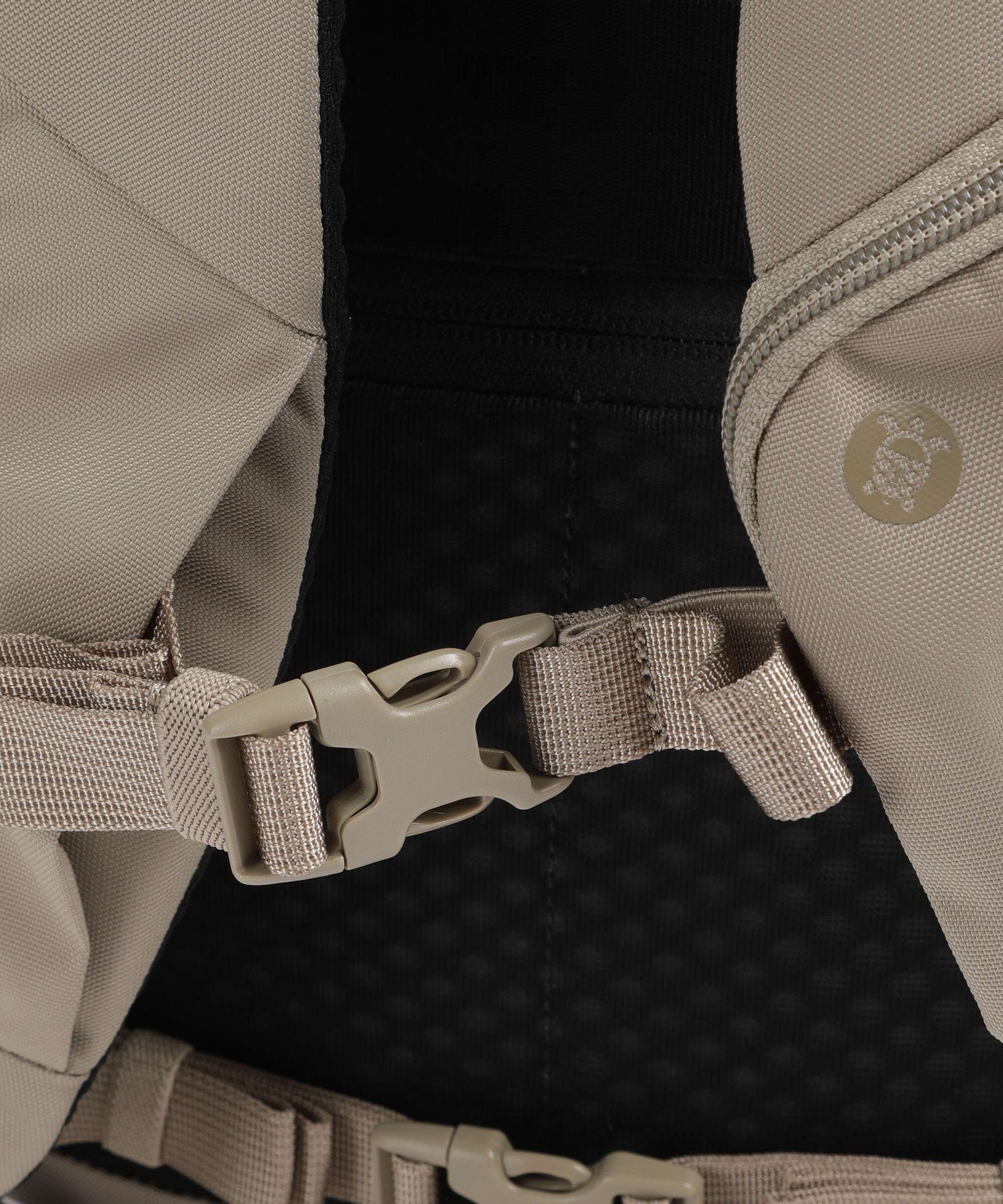 Pacsafe V 26 Backpack beige - Image 4