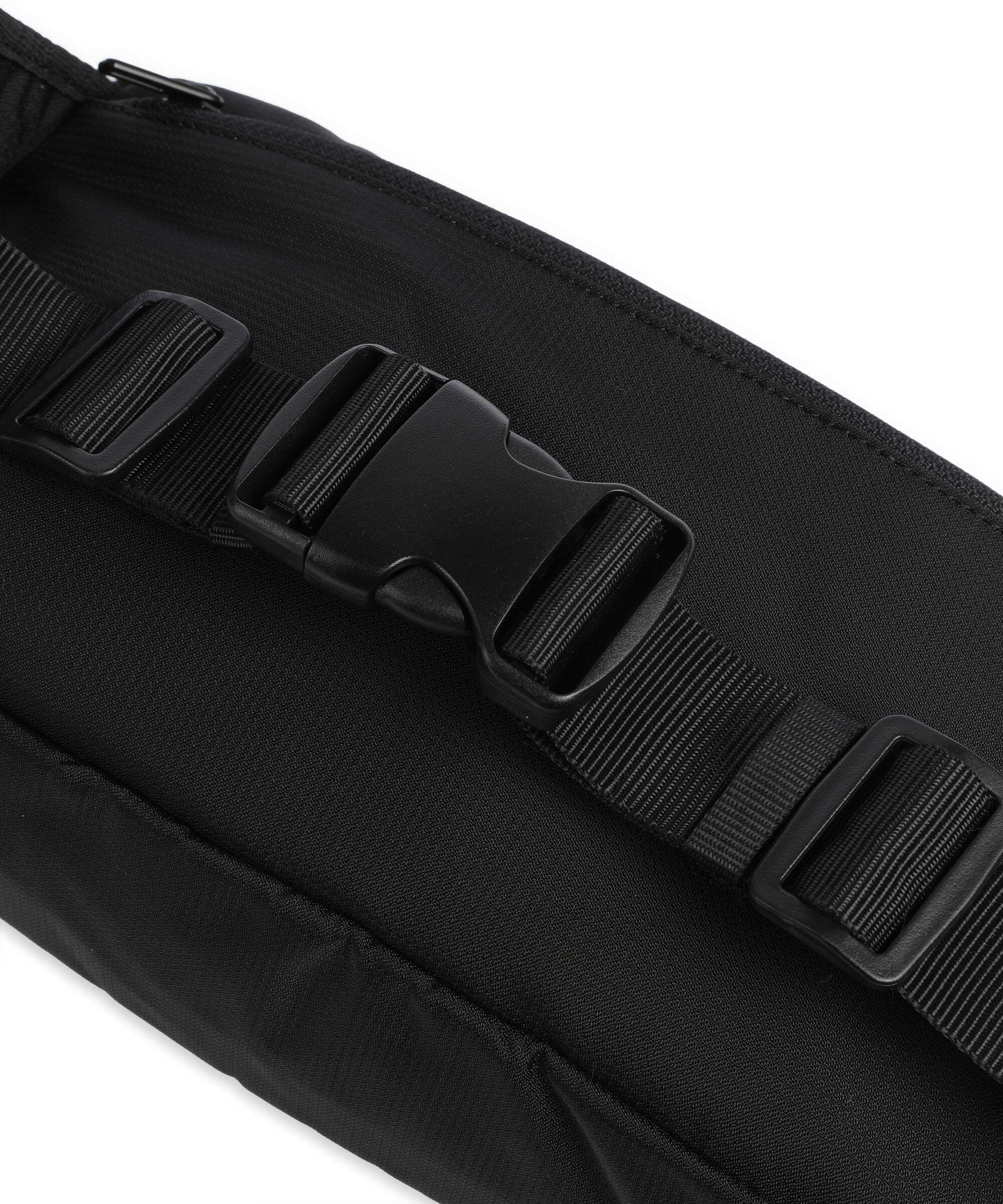 Piquadro Arne Belt bag nero - Image 5
