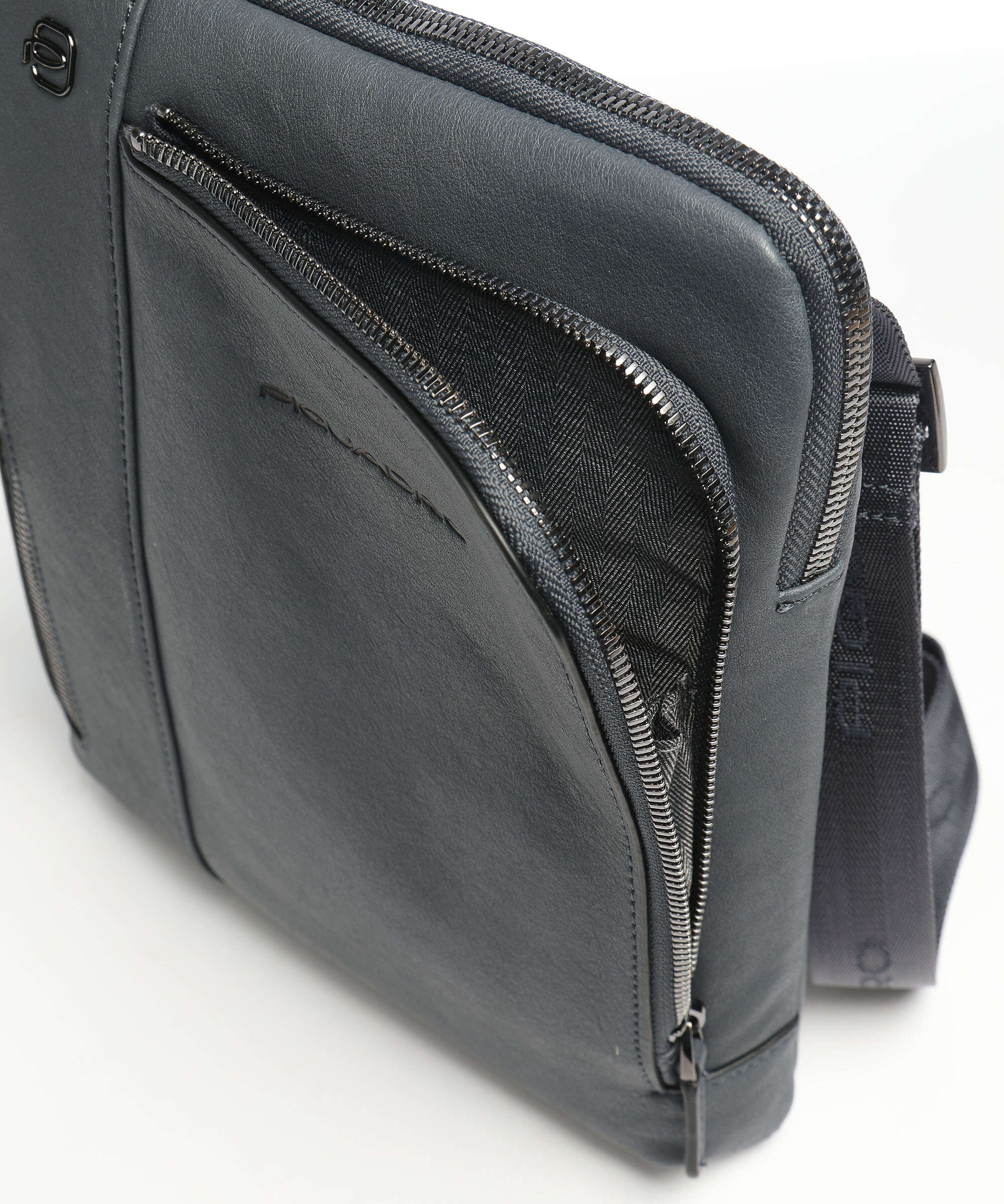 Piquadro Black Square Crossbody bag blue ocean - Image 3