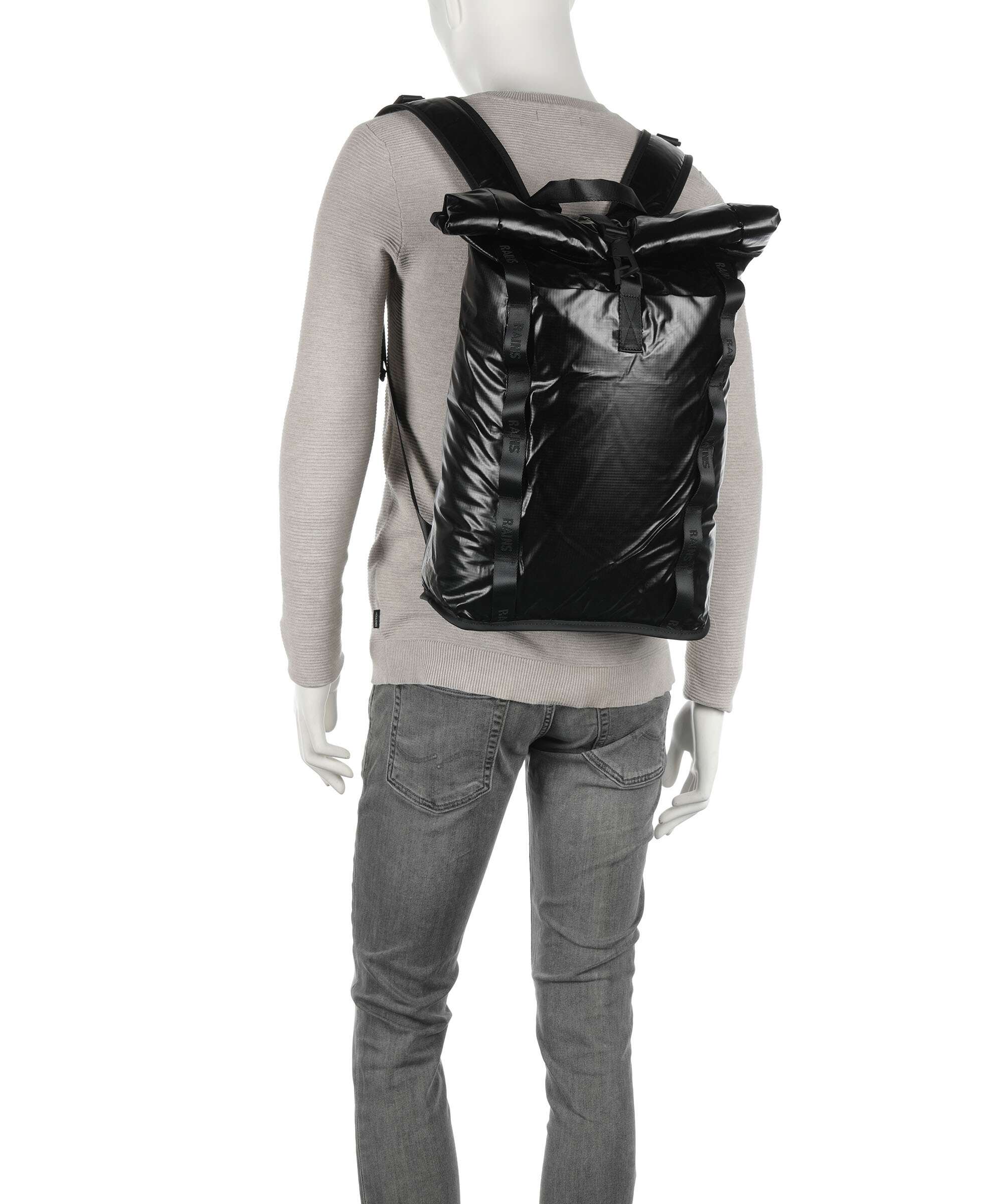 Rains Sibu Rolltop backpack blur - Image 4