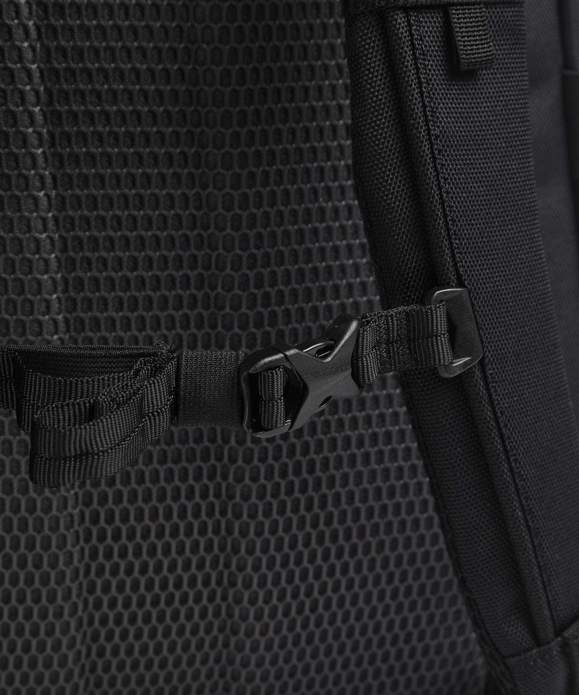 Sandqvist Urban Outdoor Walter Backpack black - Image 5