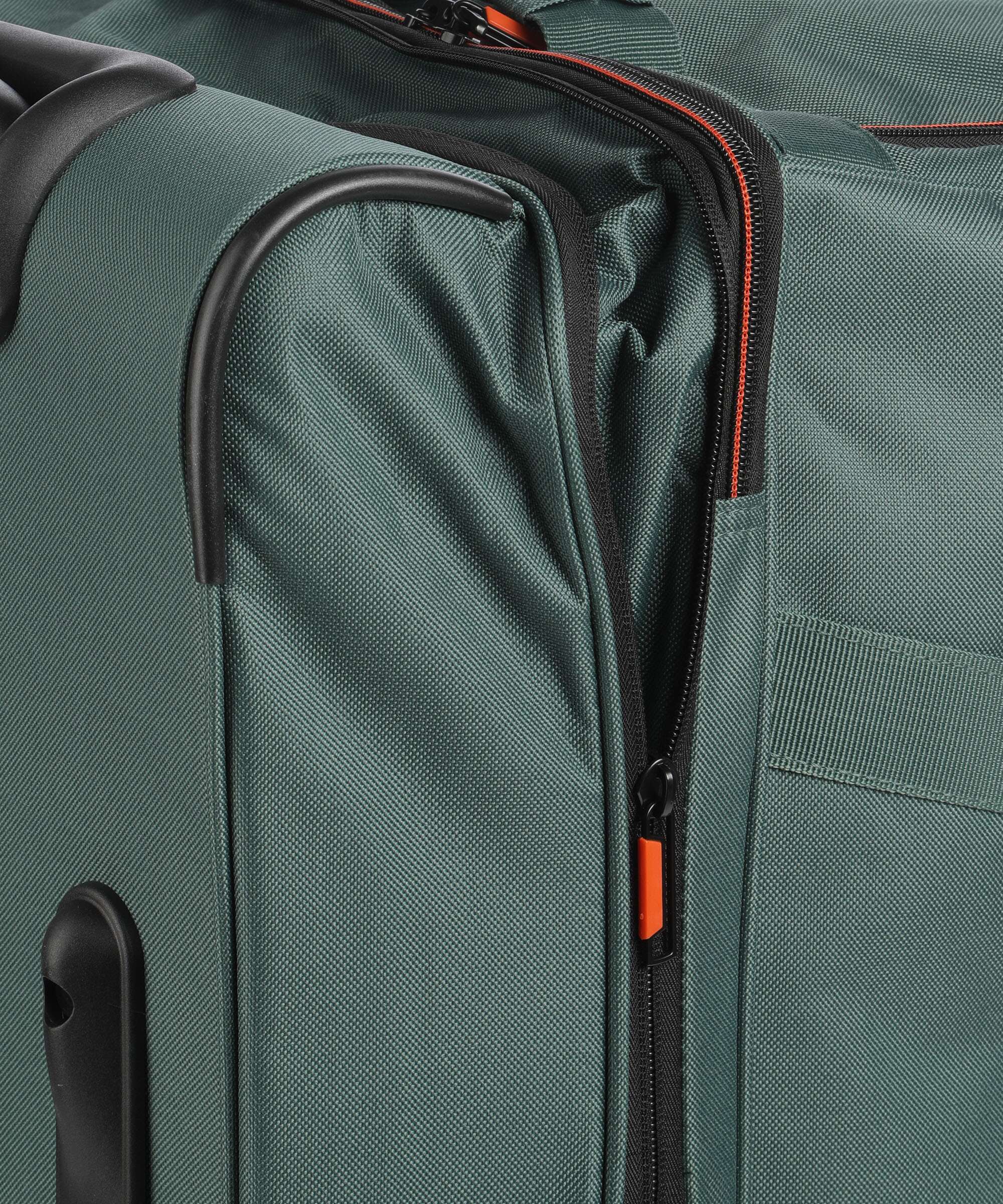 Travelite Basics Exp Travel bag with wheels grün - Image 4