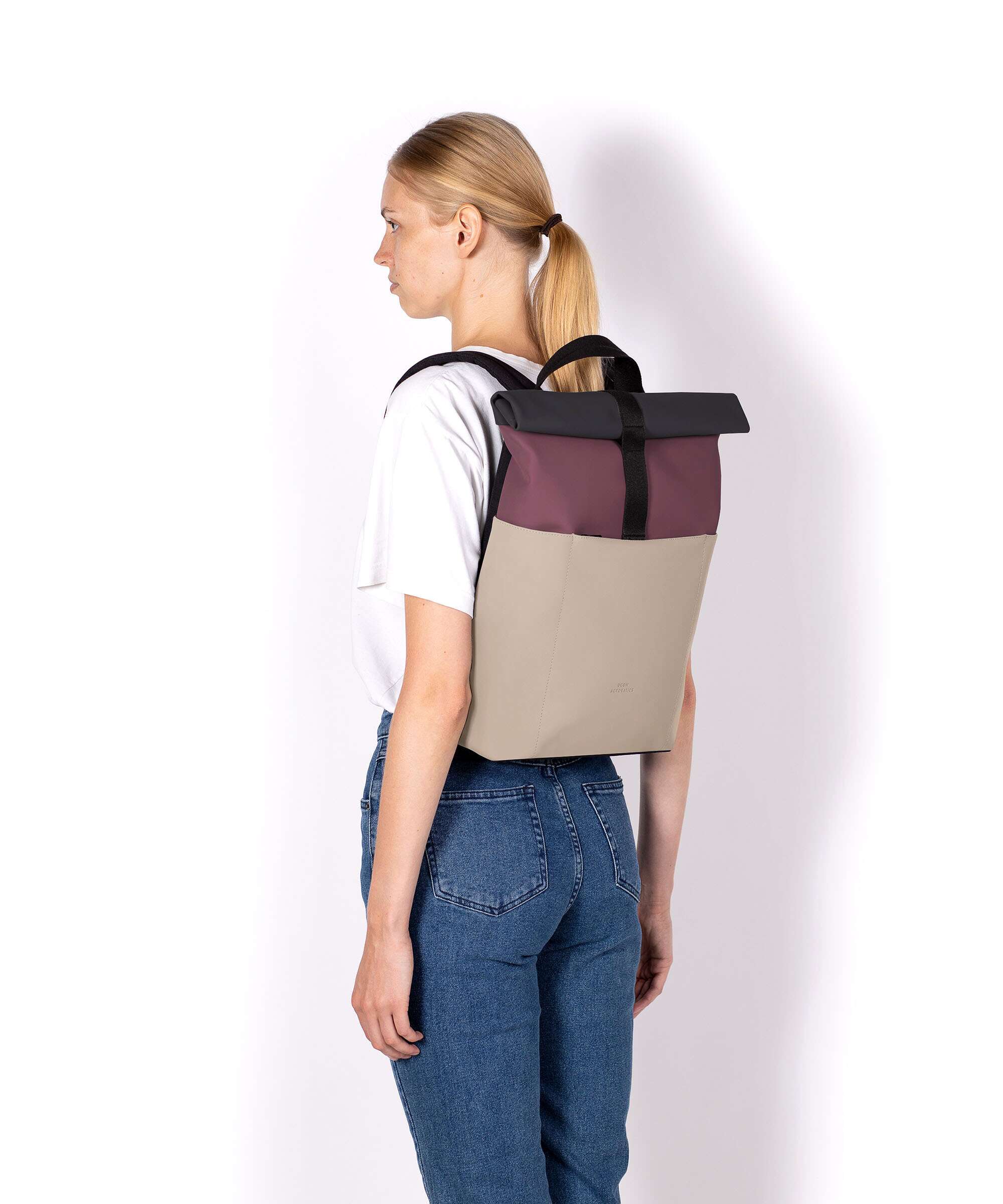 Ucon Acrobatics Aloe Hajo Mini Rolltop backpack hibiscus/black - Image 3