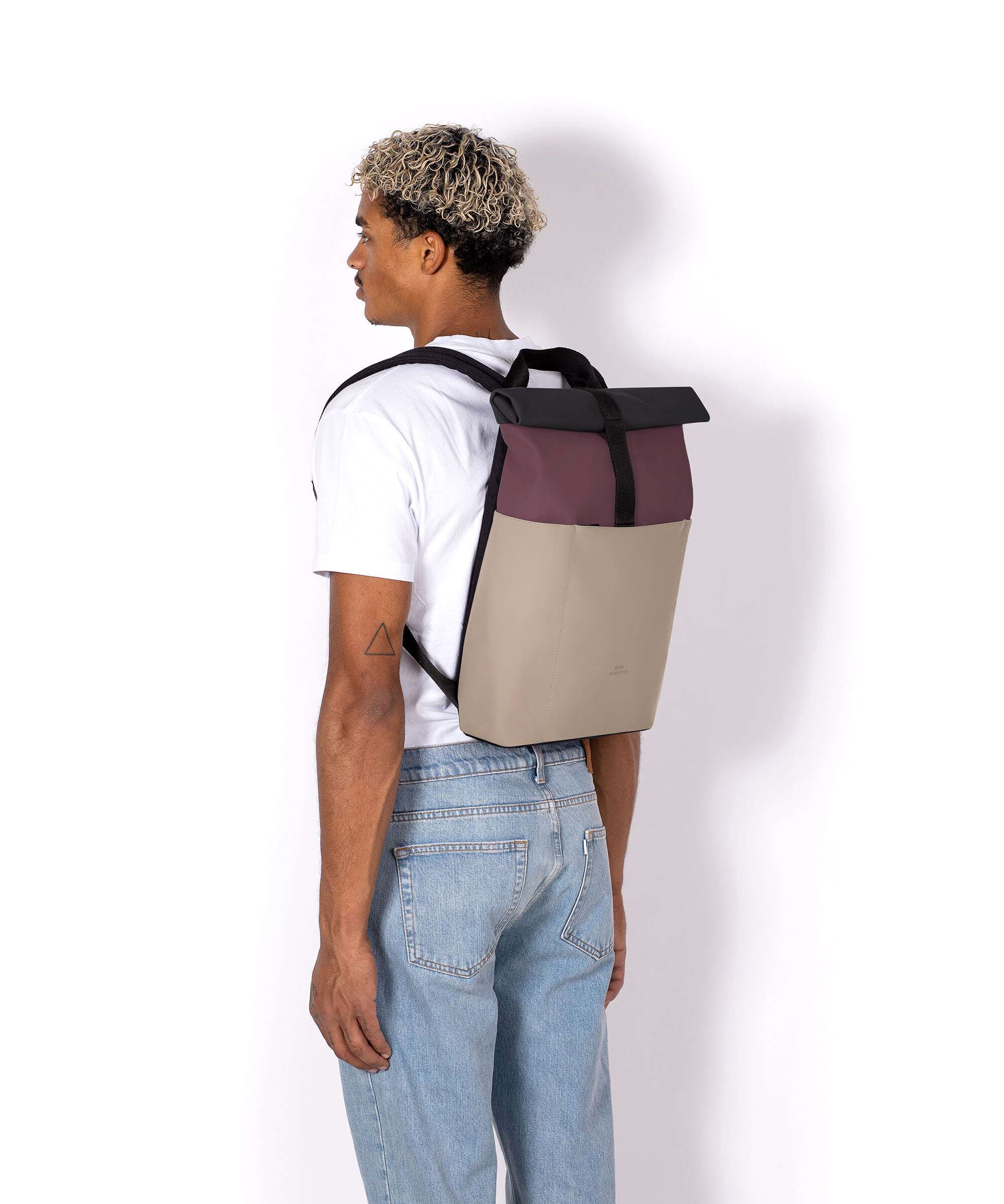 Ucon Acrobatics Aloe Hajo Mini Rolltop backpack hibiscus/black - Image 4