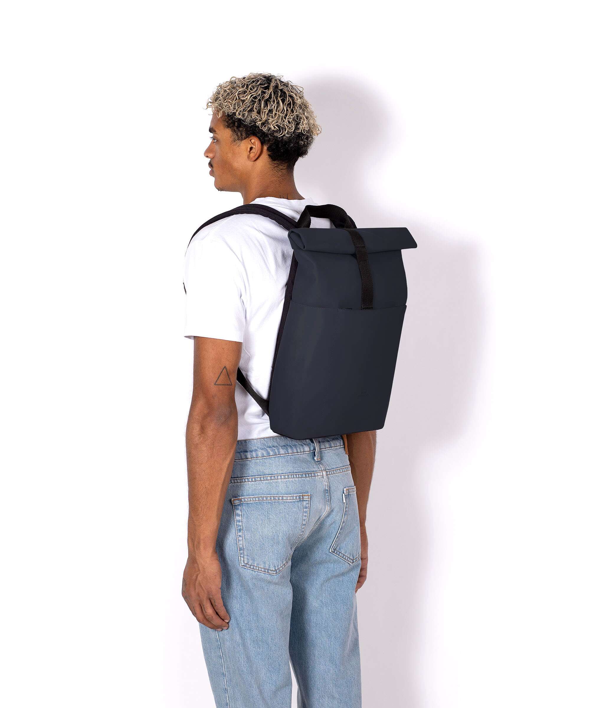 Ucon Acrobatics Lotus Hajo Mini Rolltop backpack light almond/red - Image 4