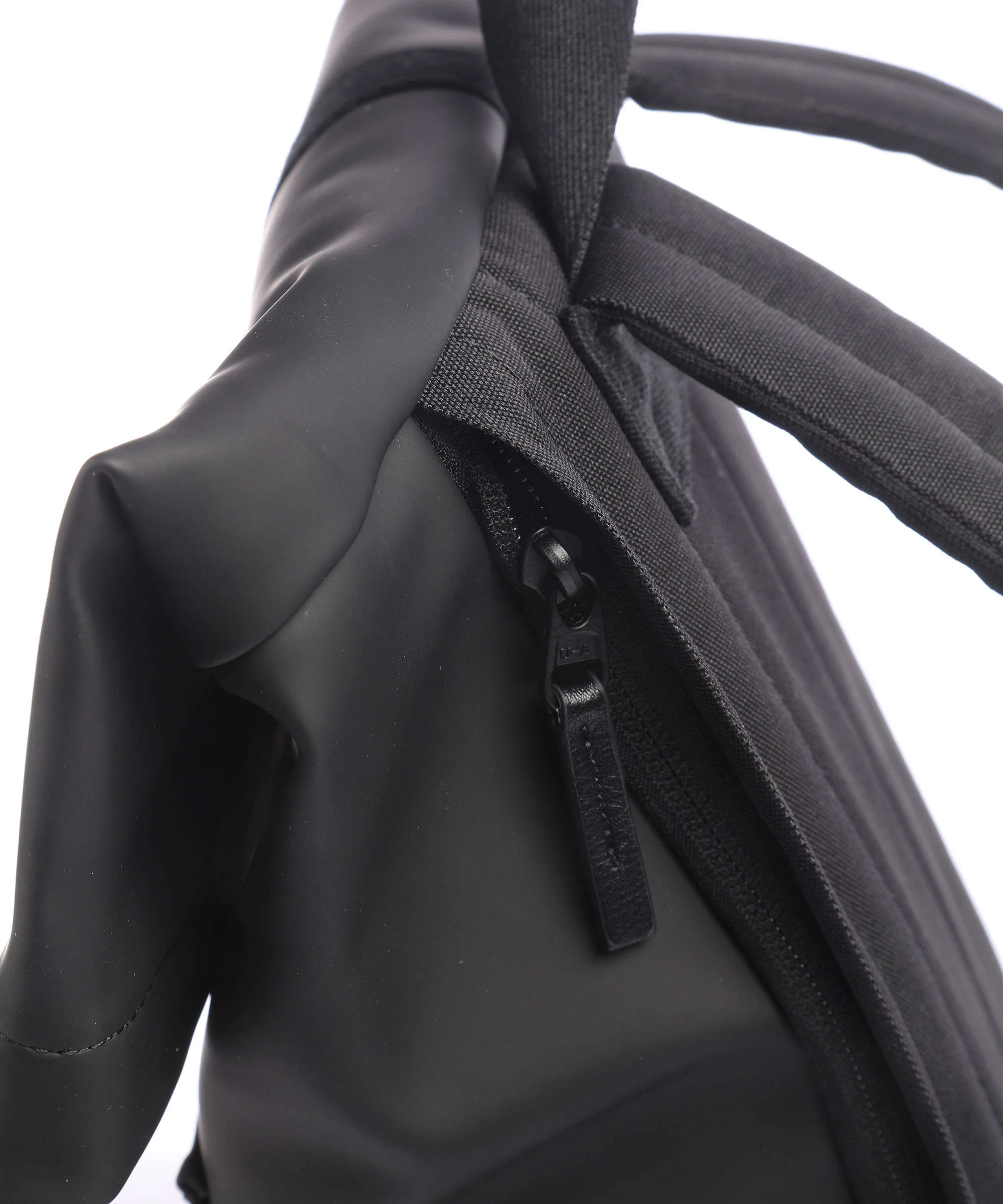 Ucon Acrobatics Lotus Jasper Mini Rolltop backpack black - Image 3