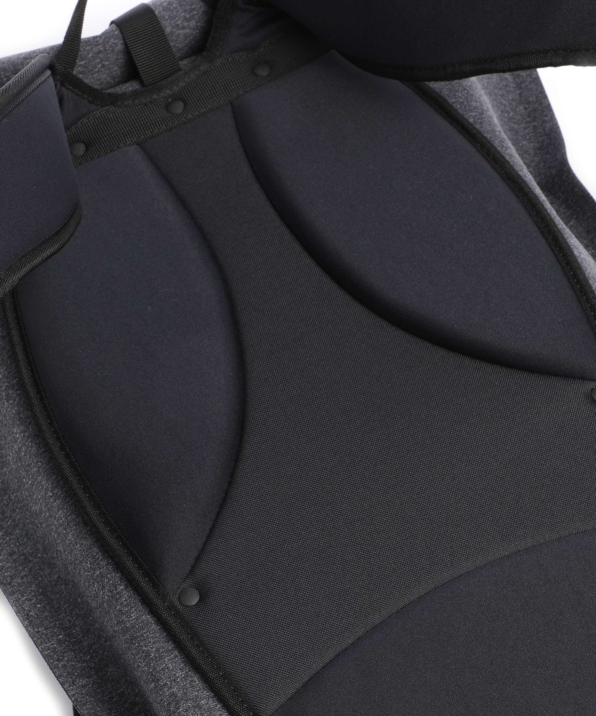 Vaude Planegg Rolltop backpack black - Image 4
