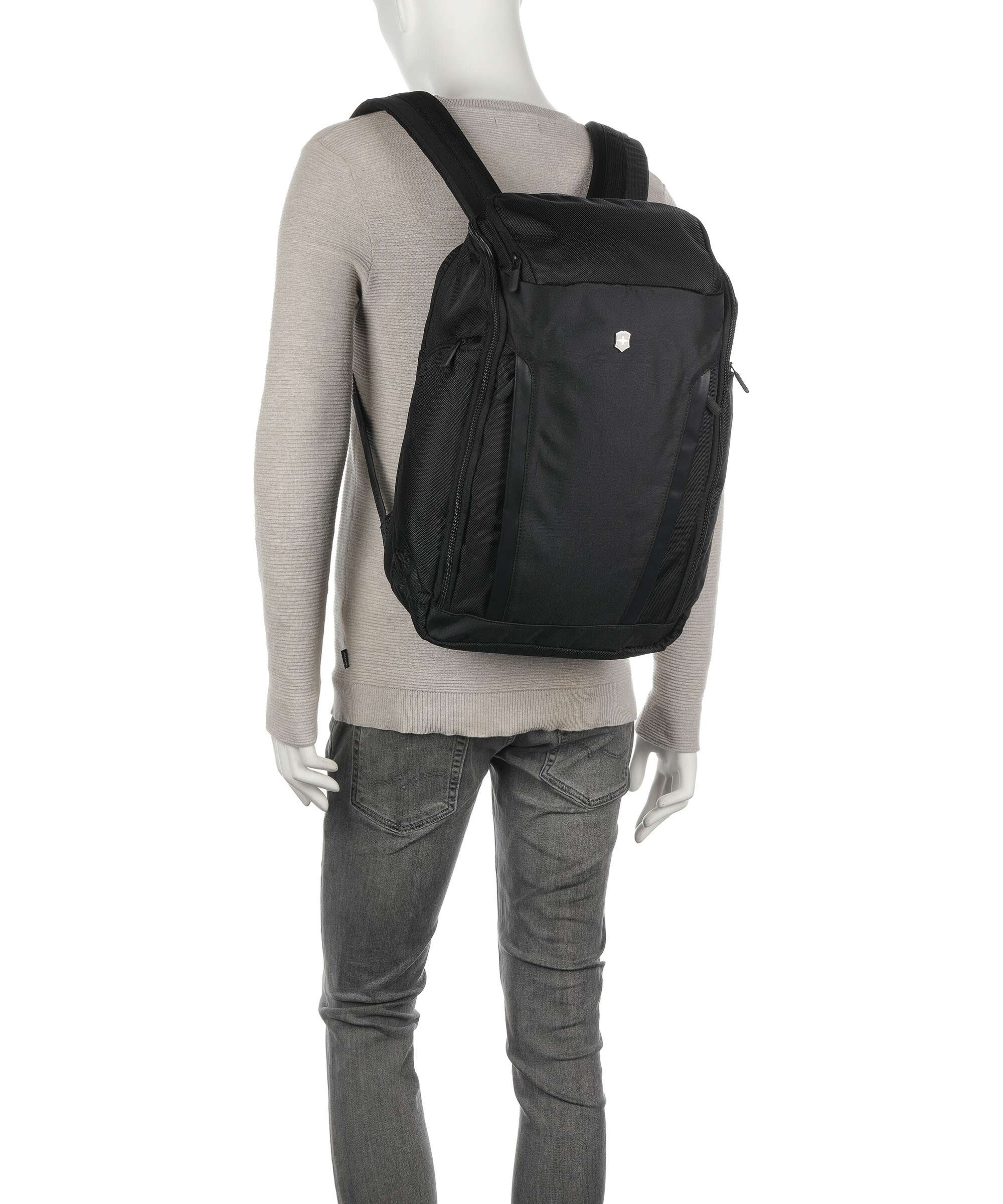 Victorinox Altmont Professional Laptop backpack black - Image 4