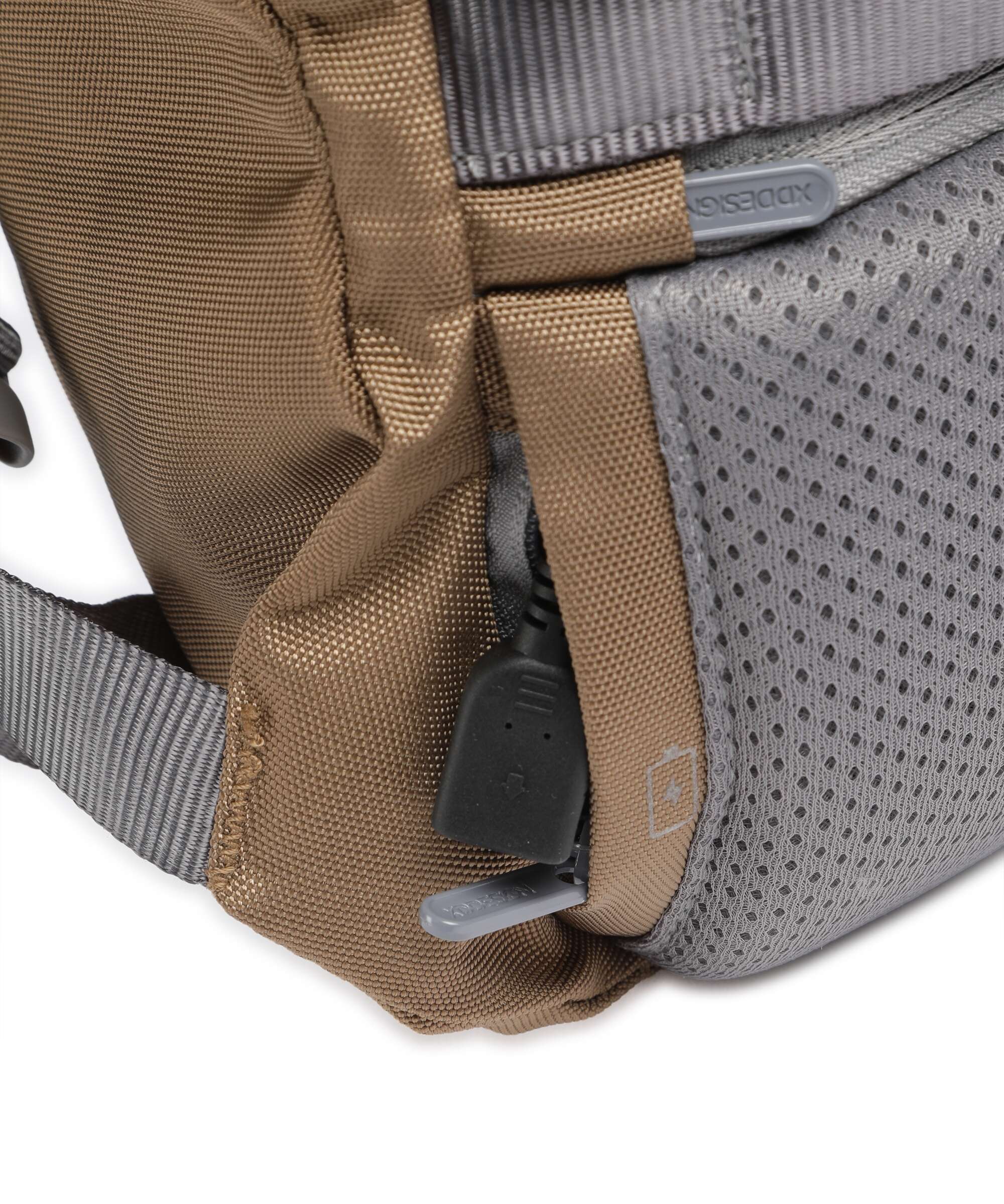 XD Design Bobby Soft Backpack khaki - Image 4